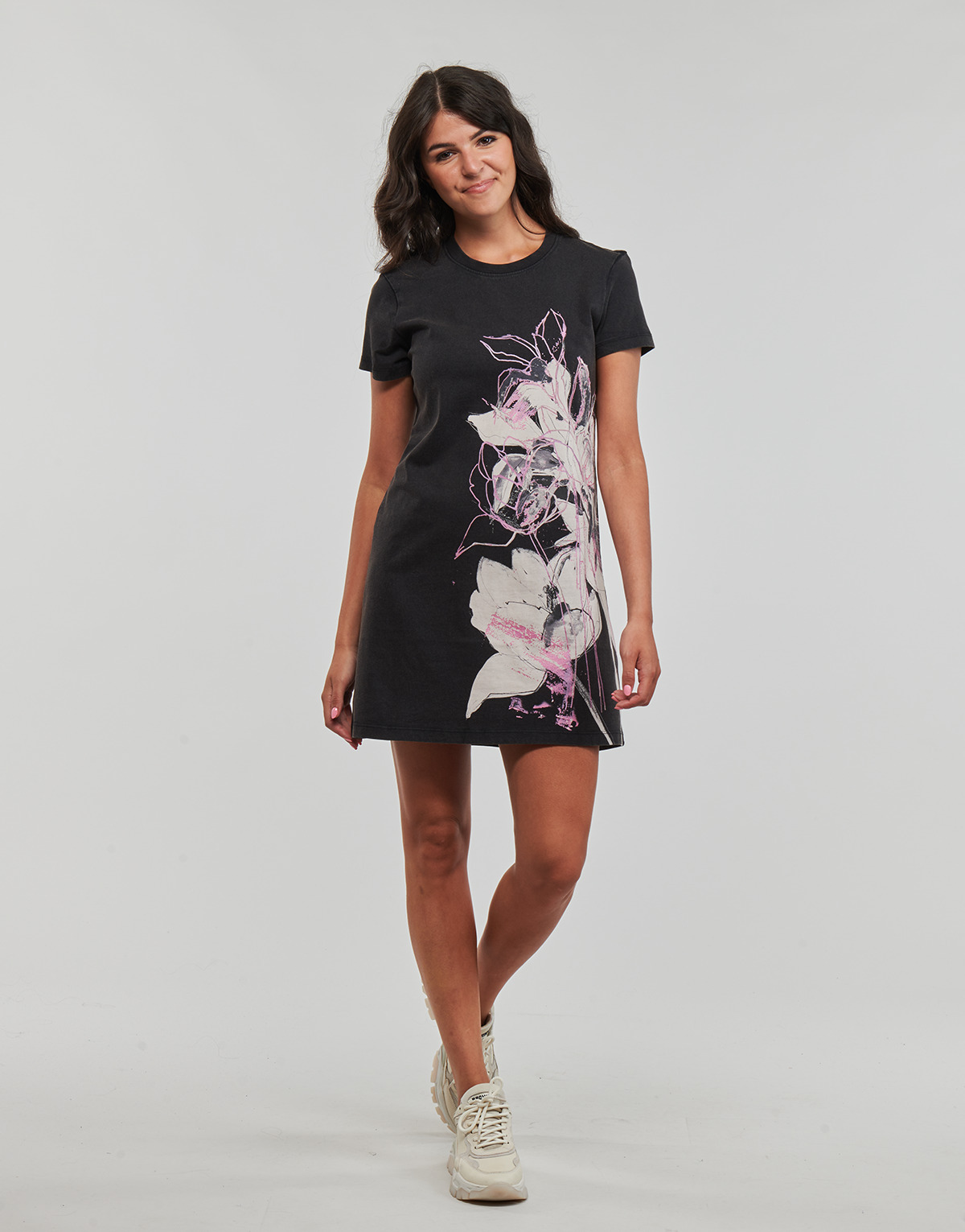 Desigual Kratke obleke CAMIFLO Desigual