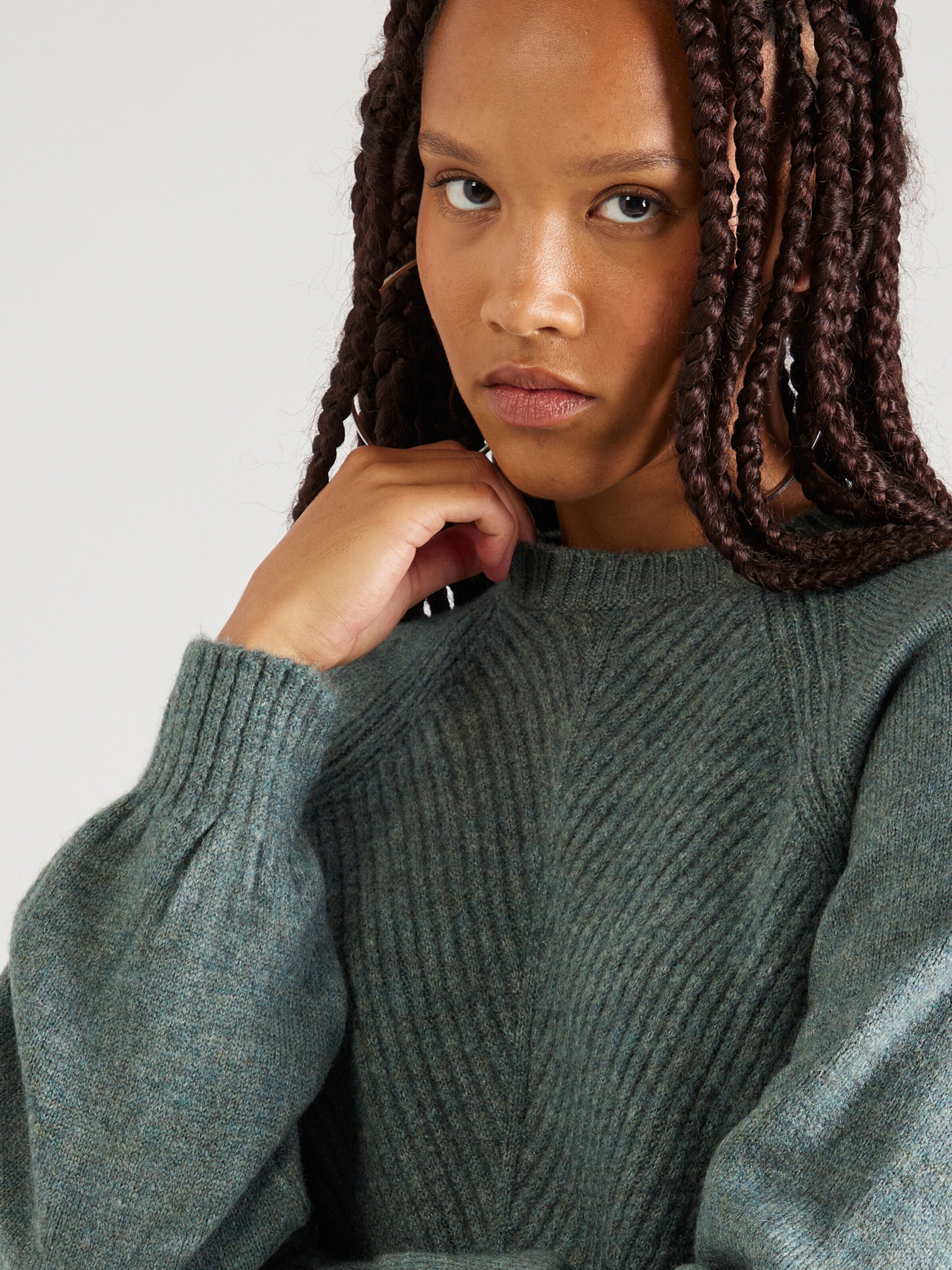 ABOUT YOU Pletena obleka 'Branka' večbarvno zelena