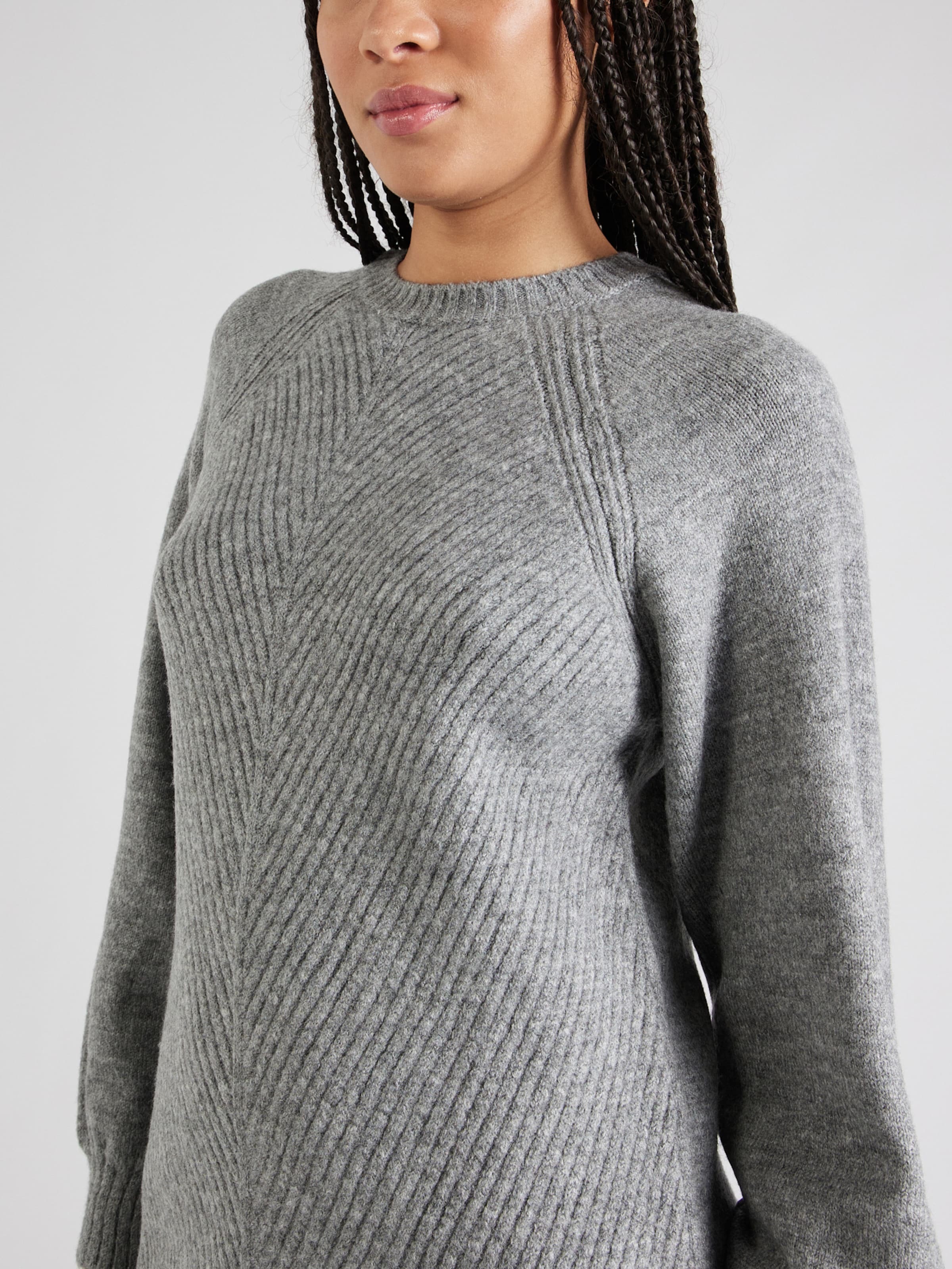 ABOUT YOU Pletena obleka 'Branka' pegasto siva