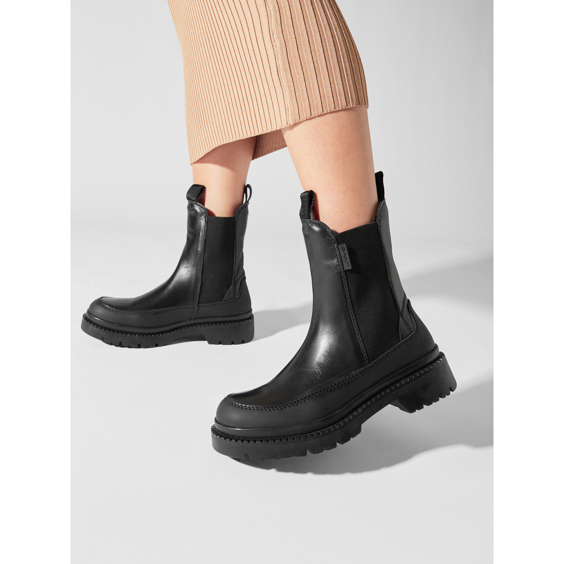 Gležnjarji Chelsea Gant