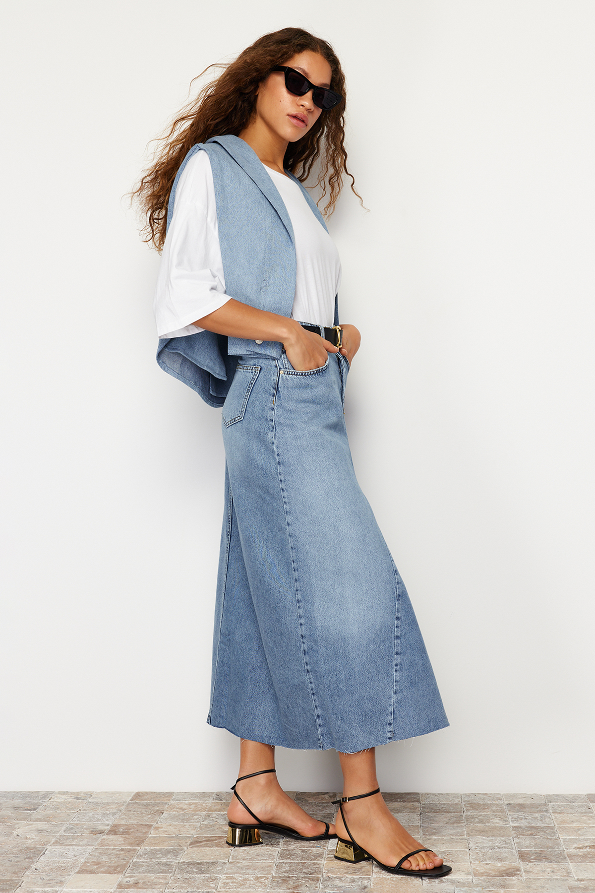 Trendyol Blue Flounce Sewing Detailed High Waist Maxi Denim Skirt