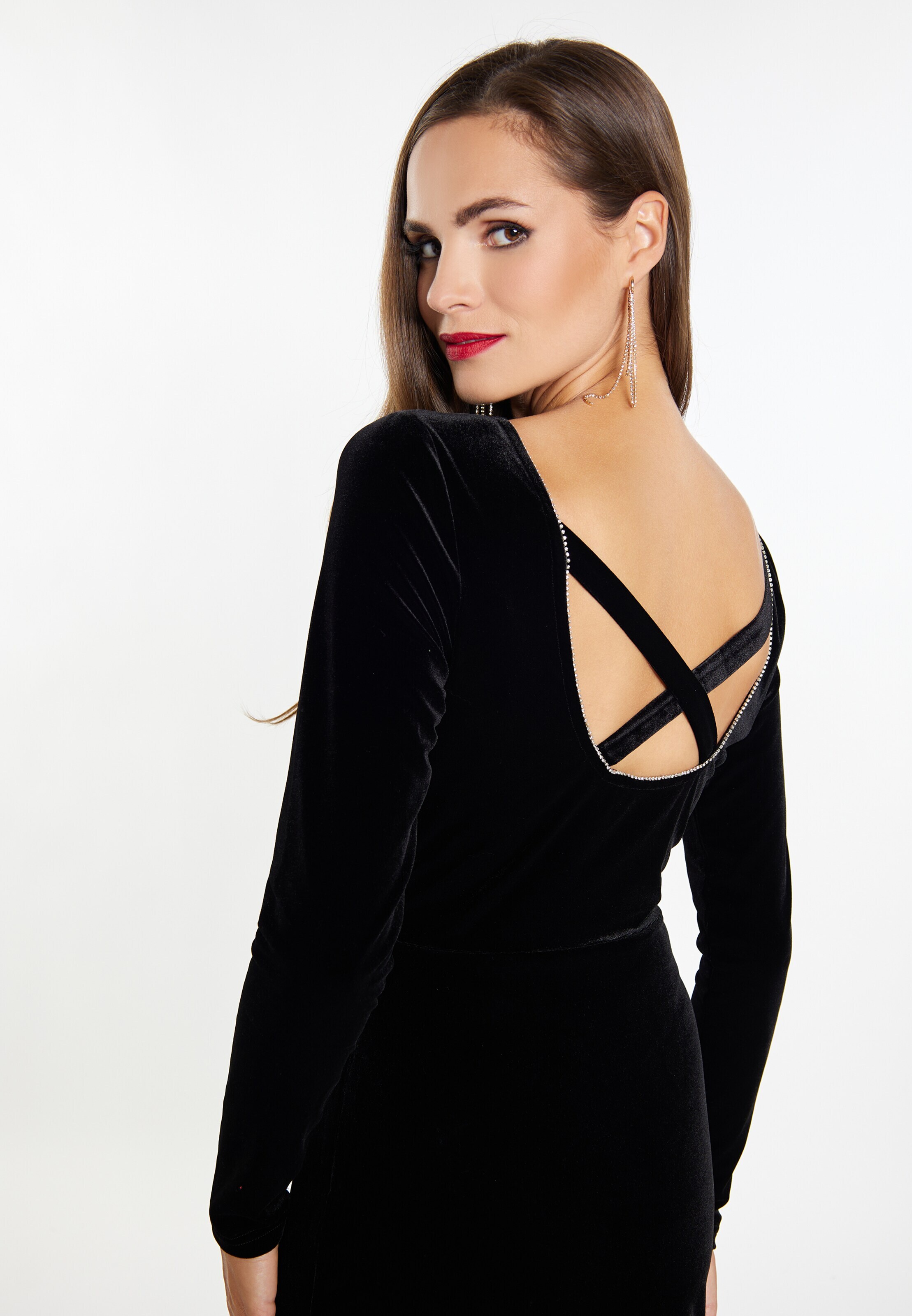 faina Koktejl obleka črna