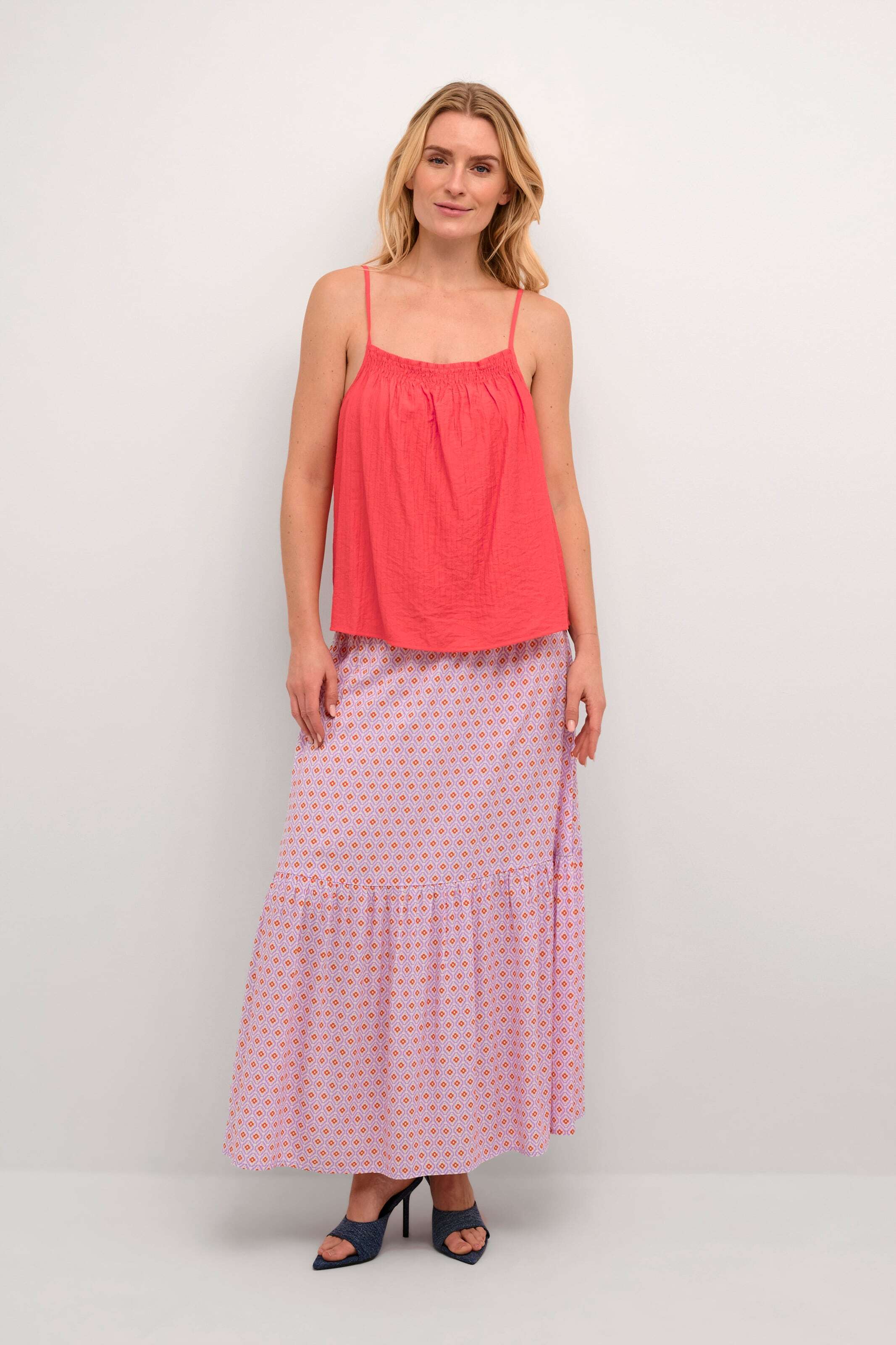 Cream Top 'Lori' korala