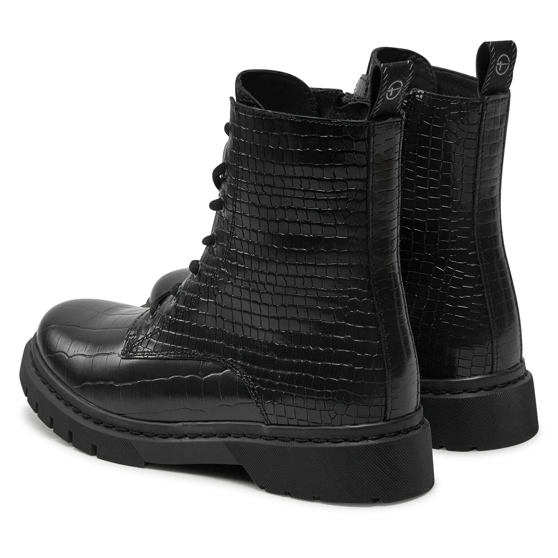 Pohodni čevlji Tamaris