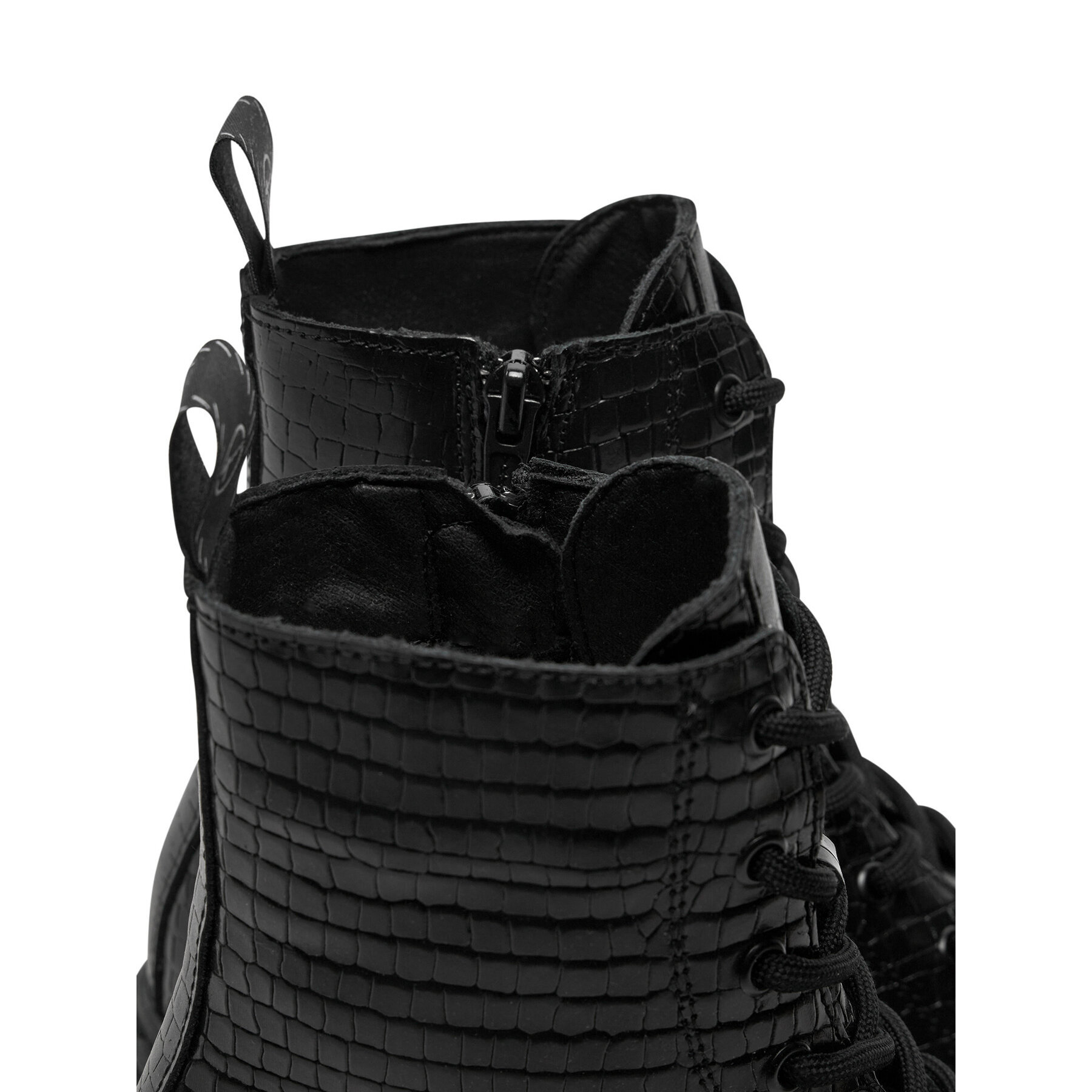 Pohodni čevlji Tamaris