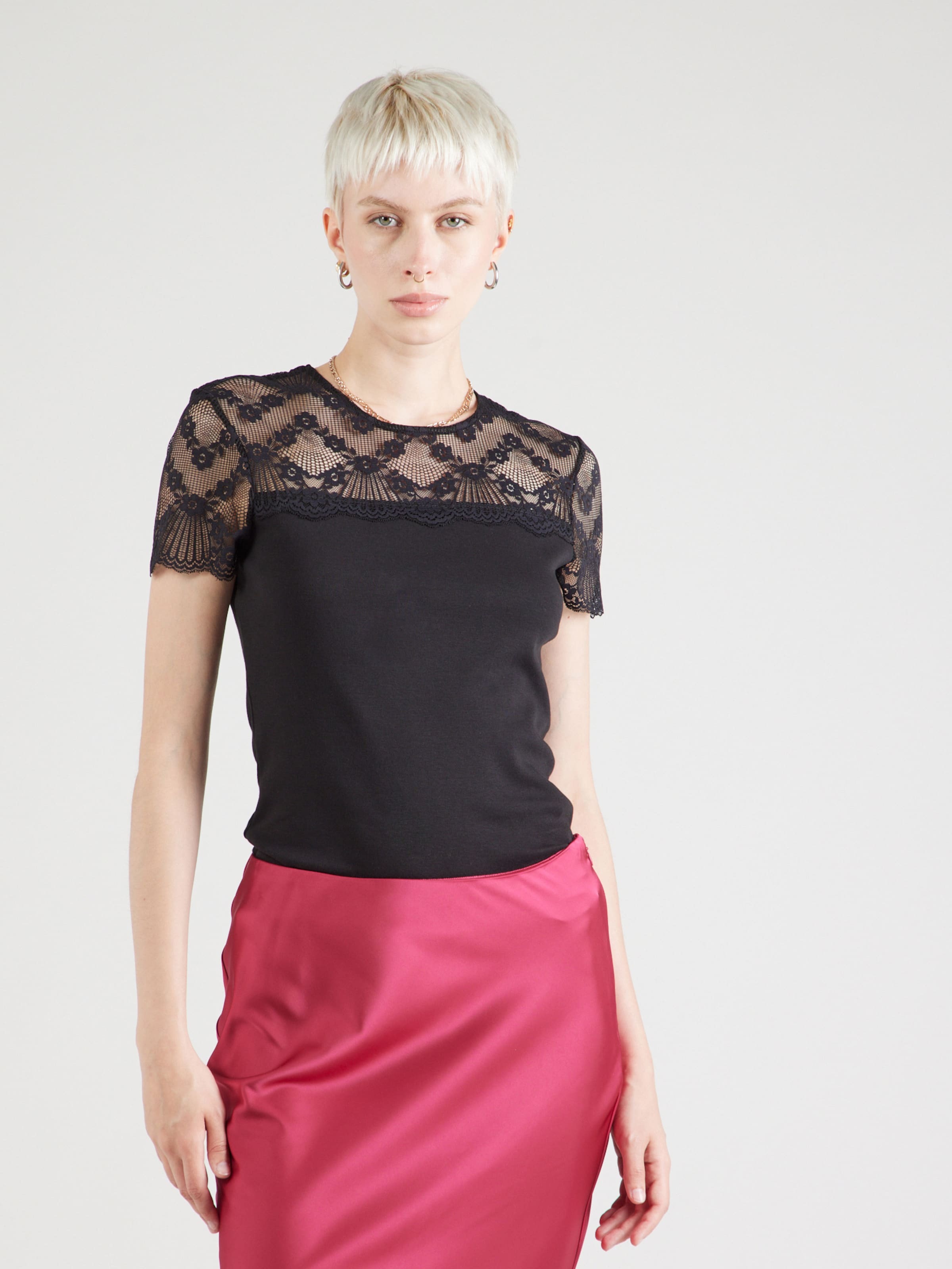 ABOUT YOU Majica 'Auguste' črna