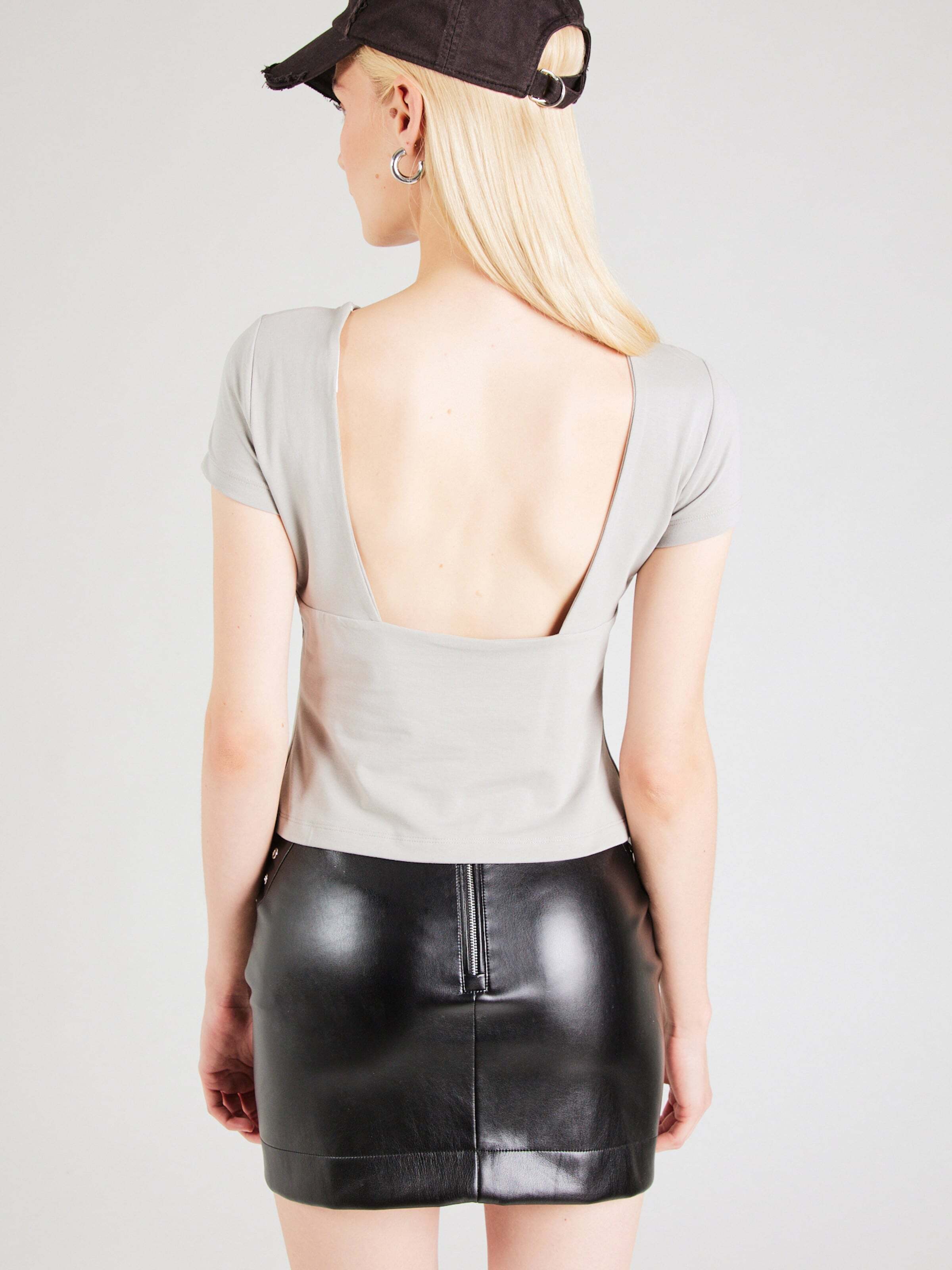 Noisy may Majica siva