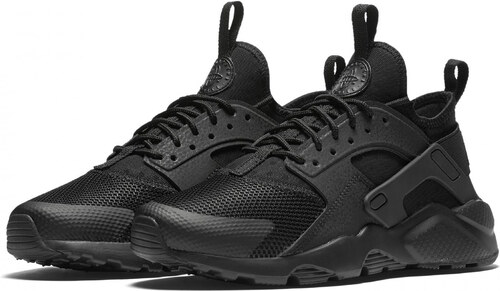 black nike huarache ultra