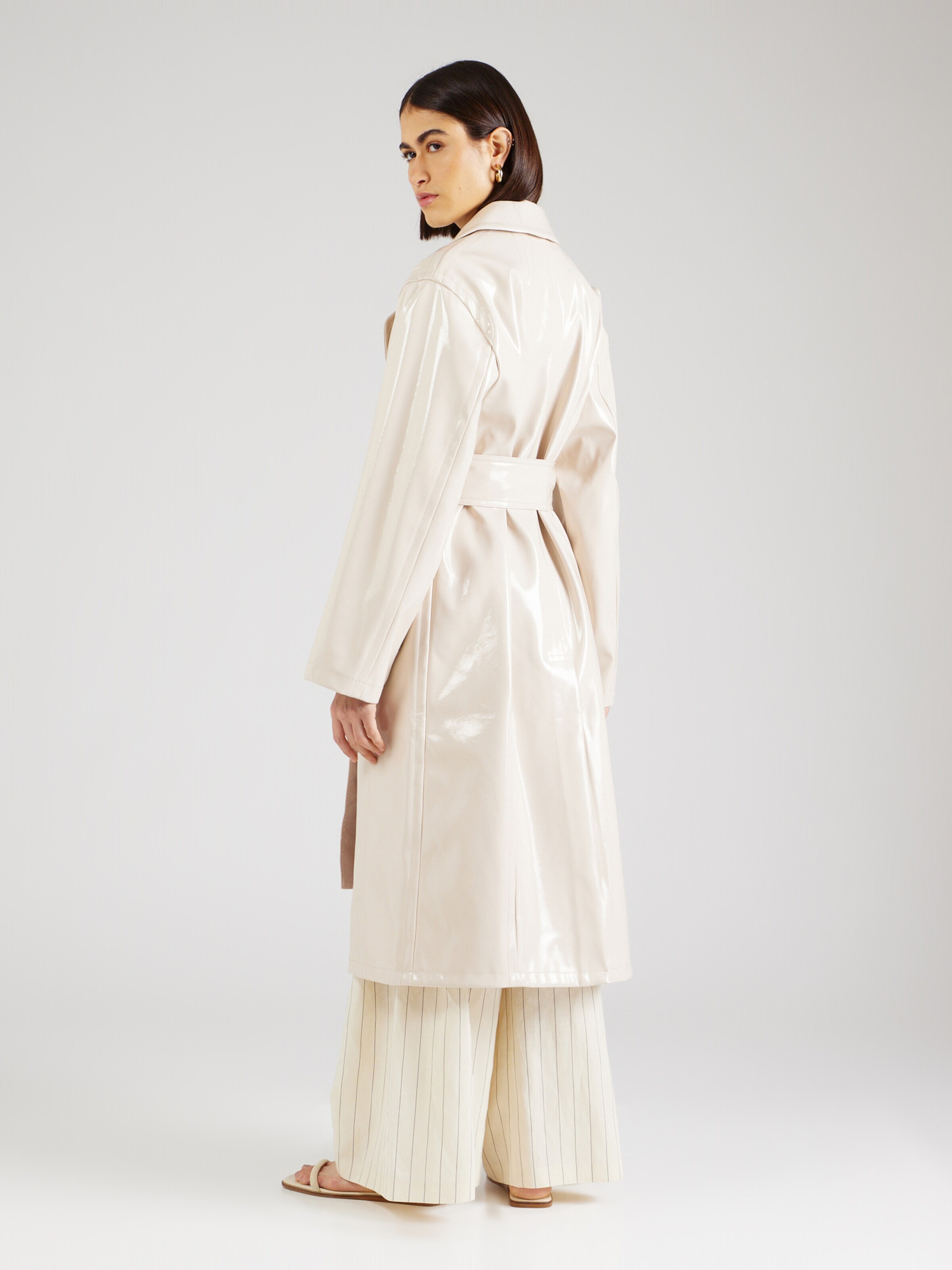 STAND STUDIO Prehoden plašč kremna