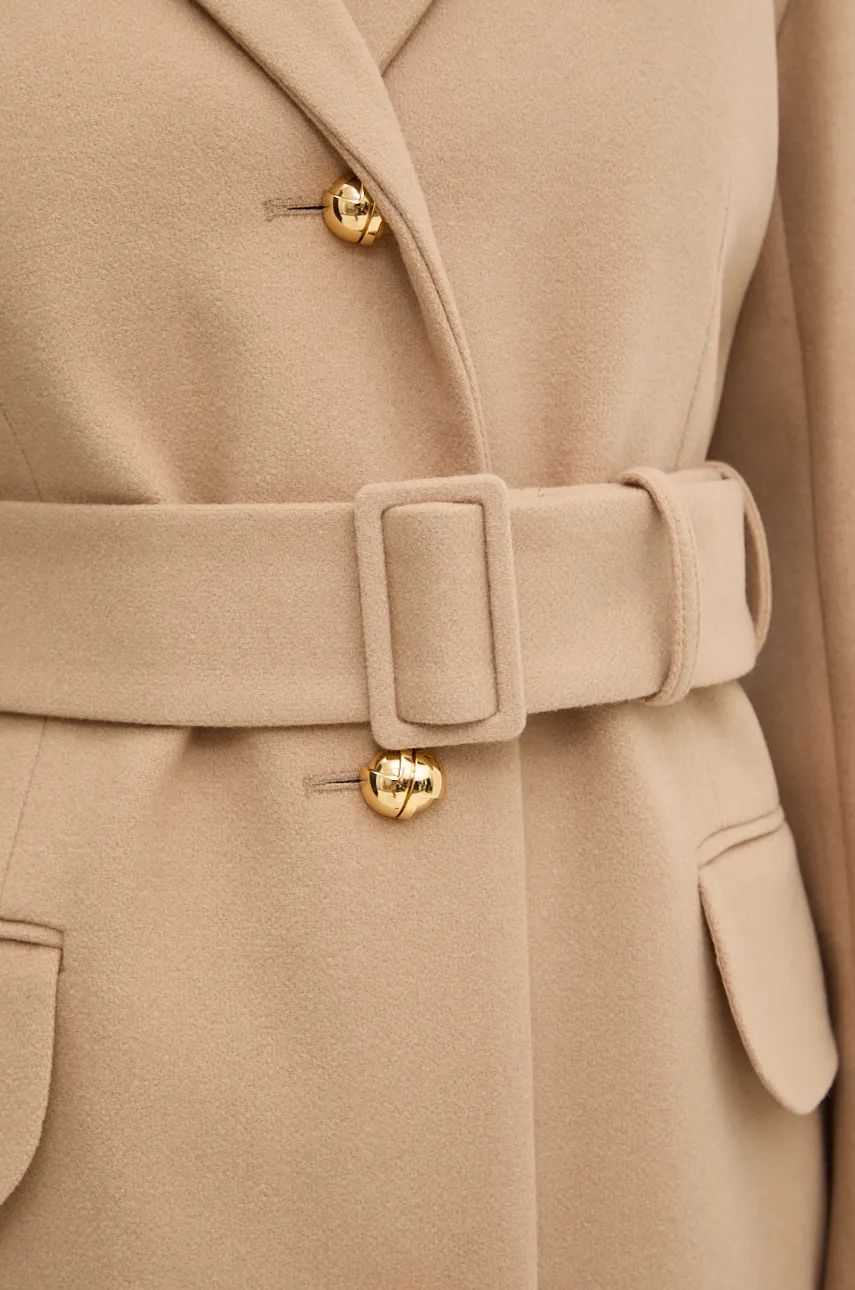 Volnen plašč Patou