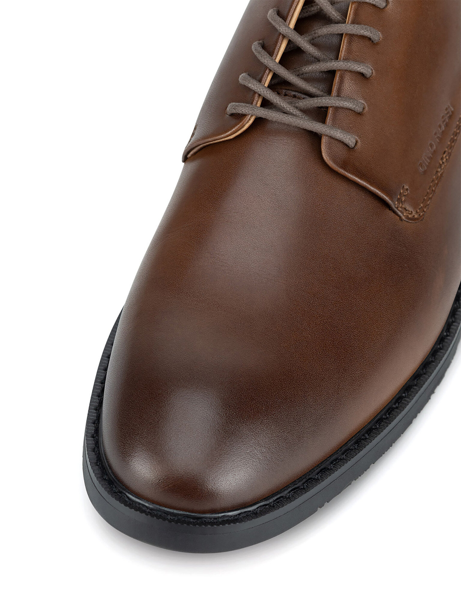 Nizki čevlji GINO ROSSI