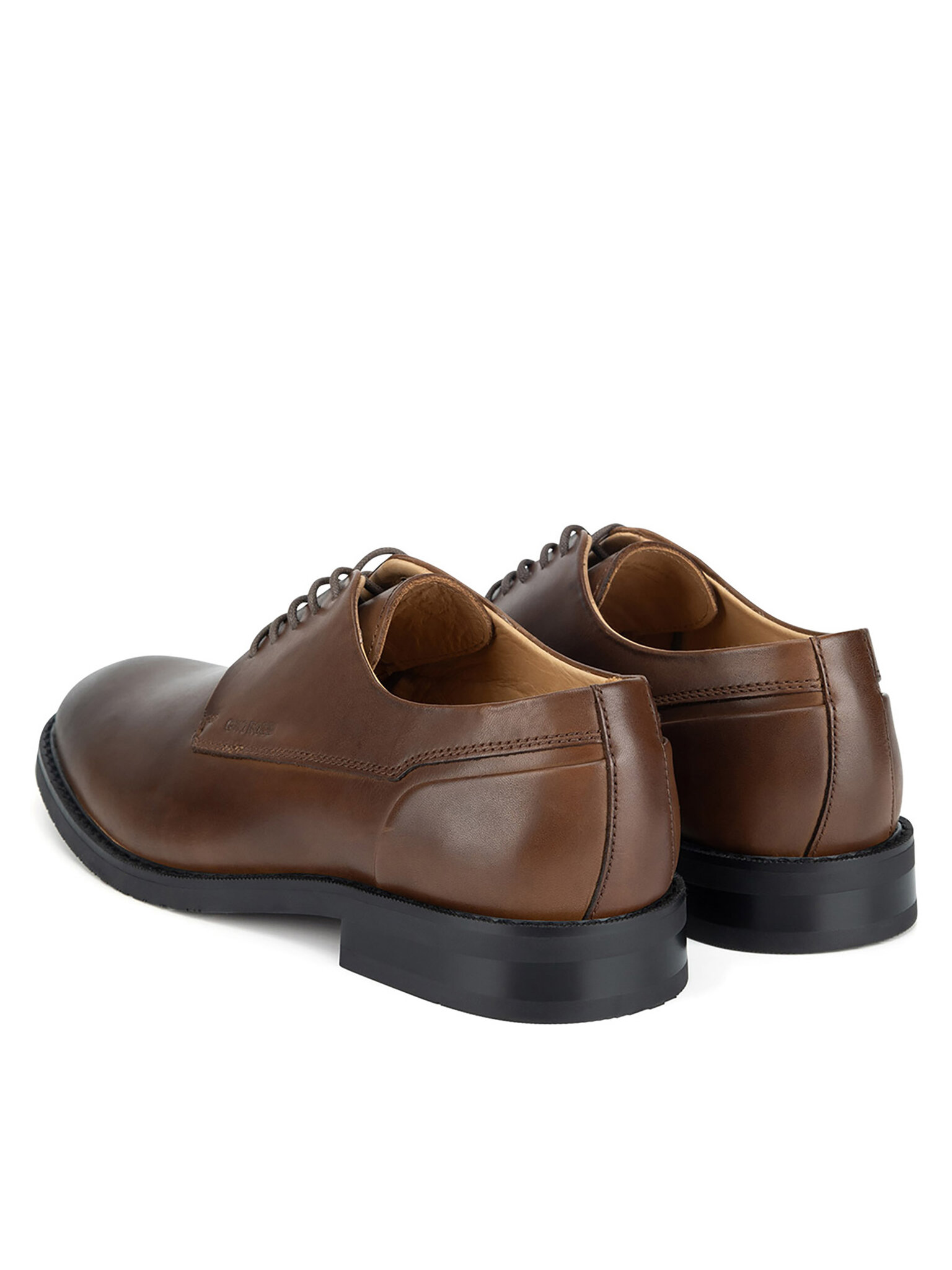 Nizki čevlji GINO ROSSI