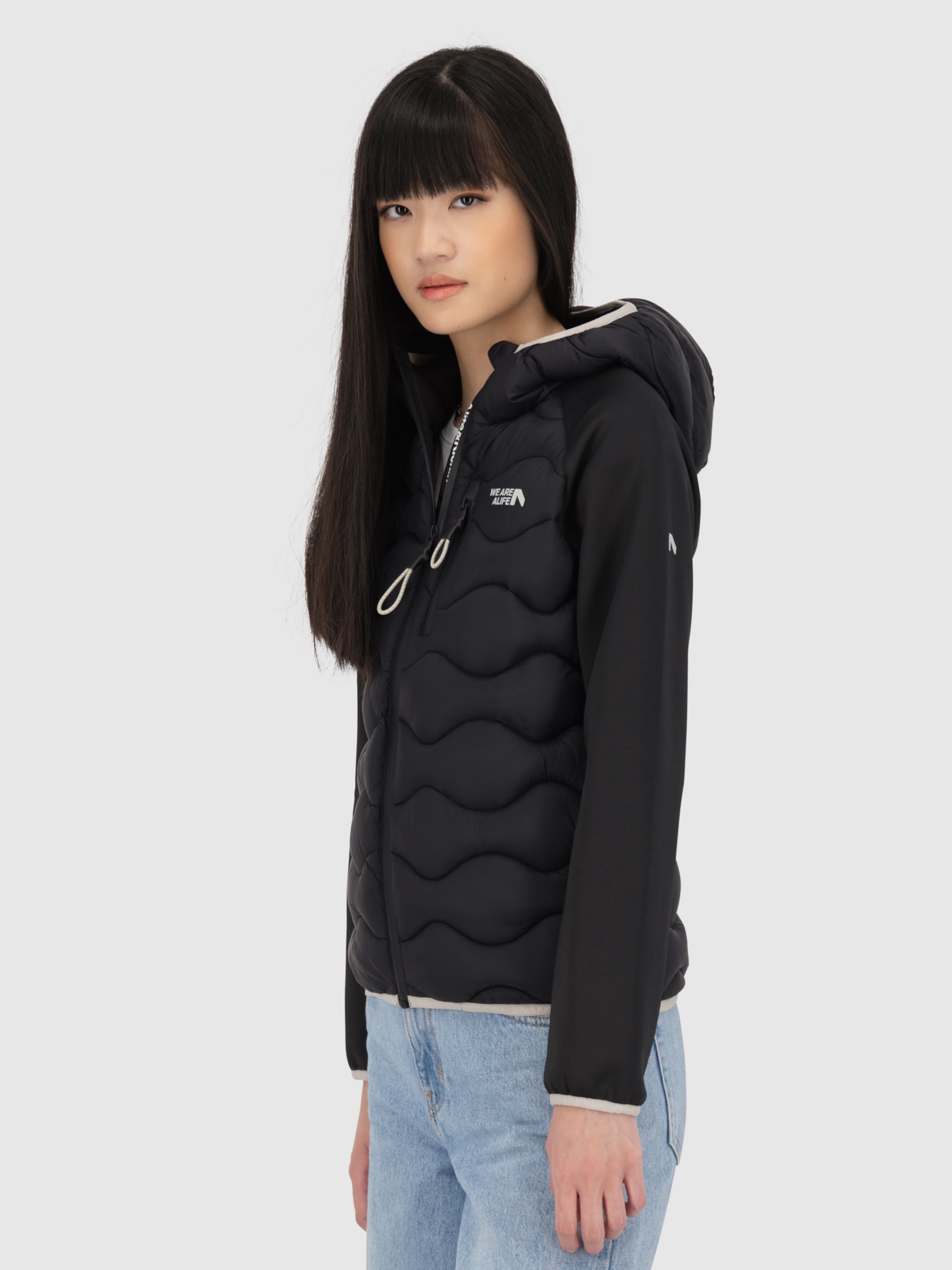 alife & kickin Prehodna jakna 'ArwenAK' črna / off-bela