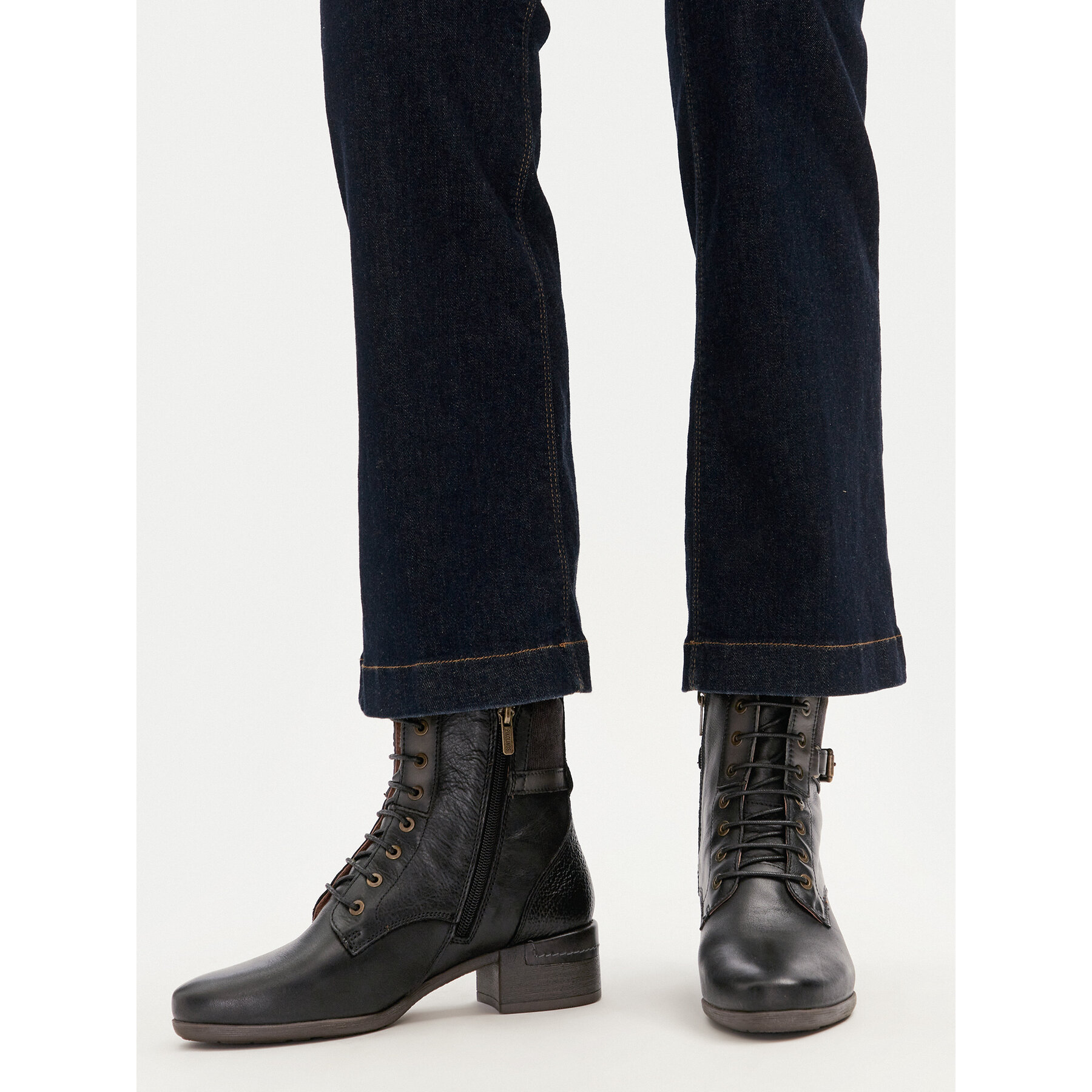 Gležnjarji Pikolinos