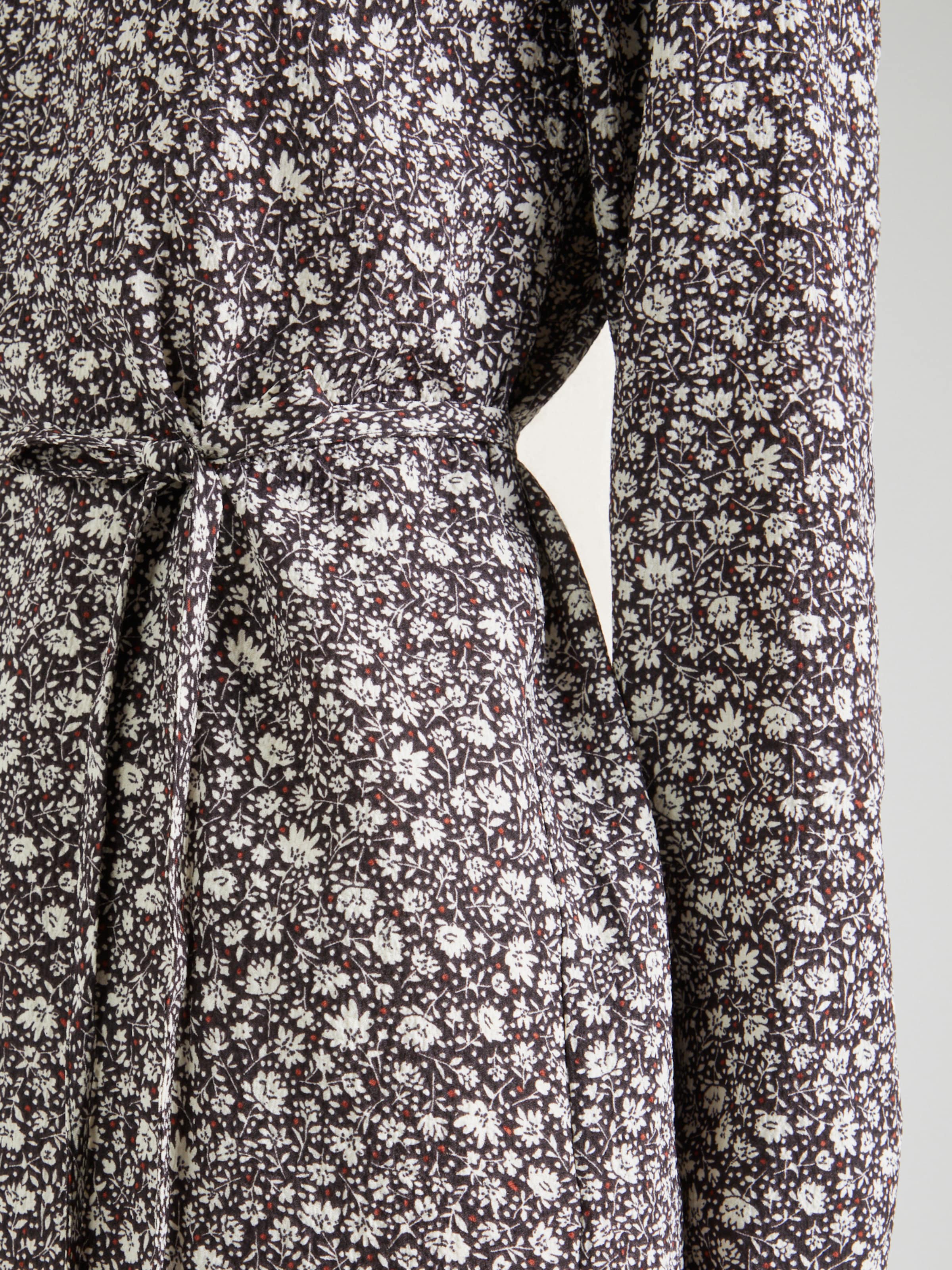 VERO MODA Obleka 'VMMACHA' črna