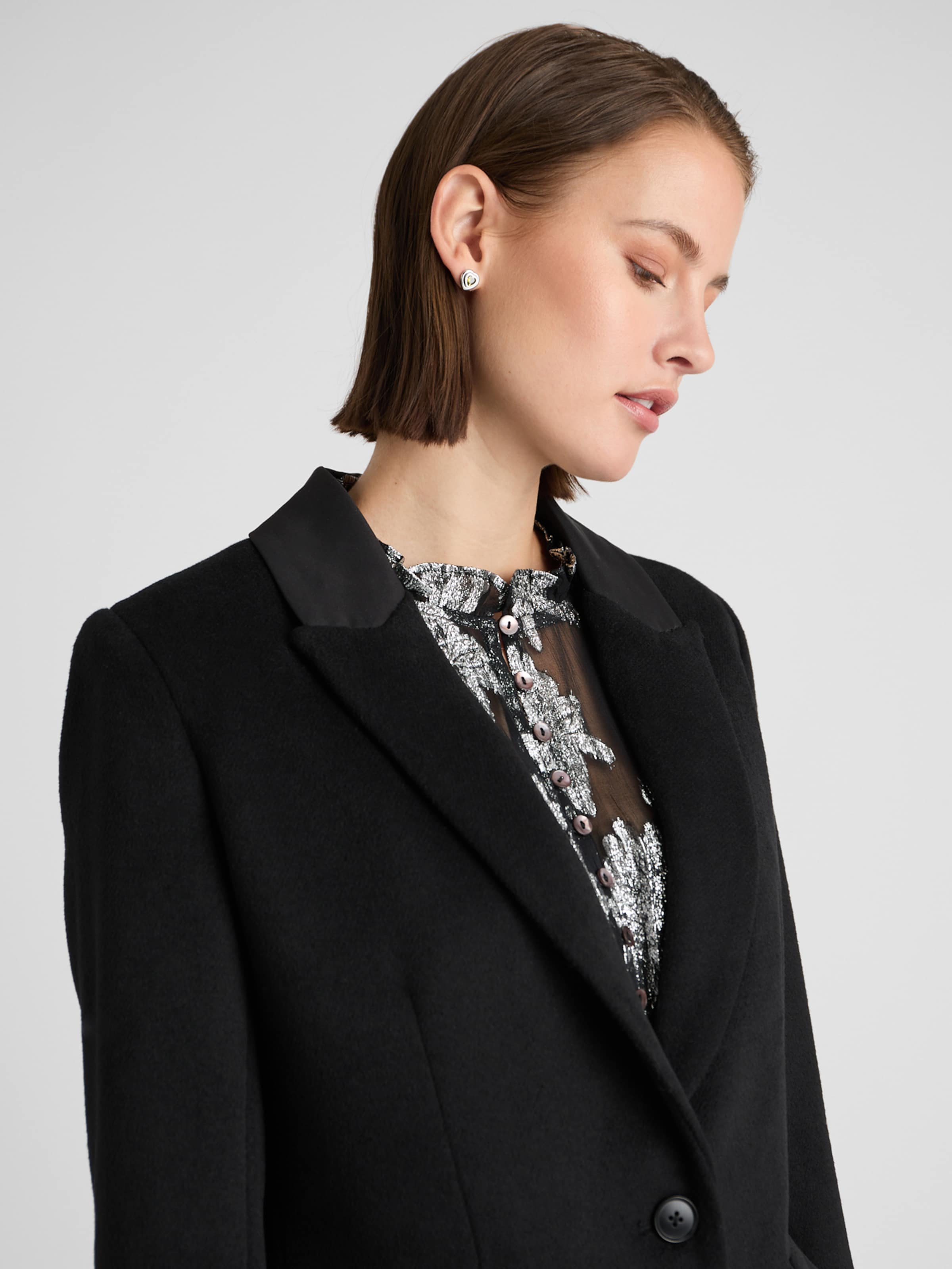 Guido Maria Kretschmer Women Prehoden plašč črna