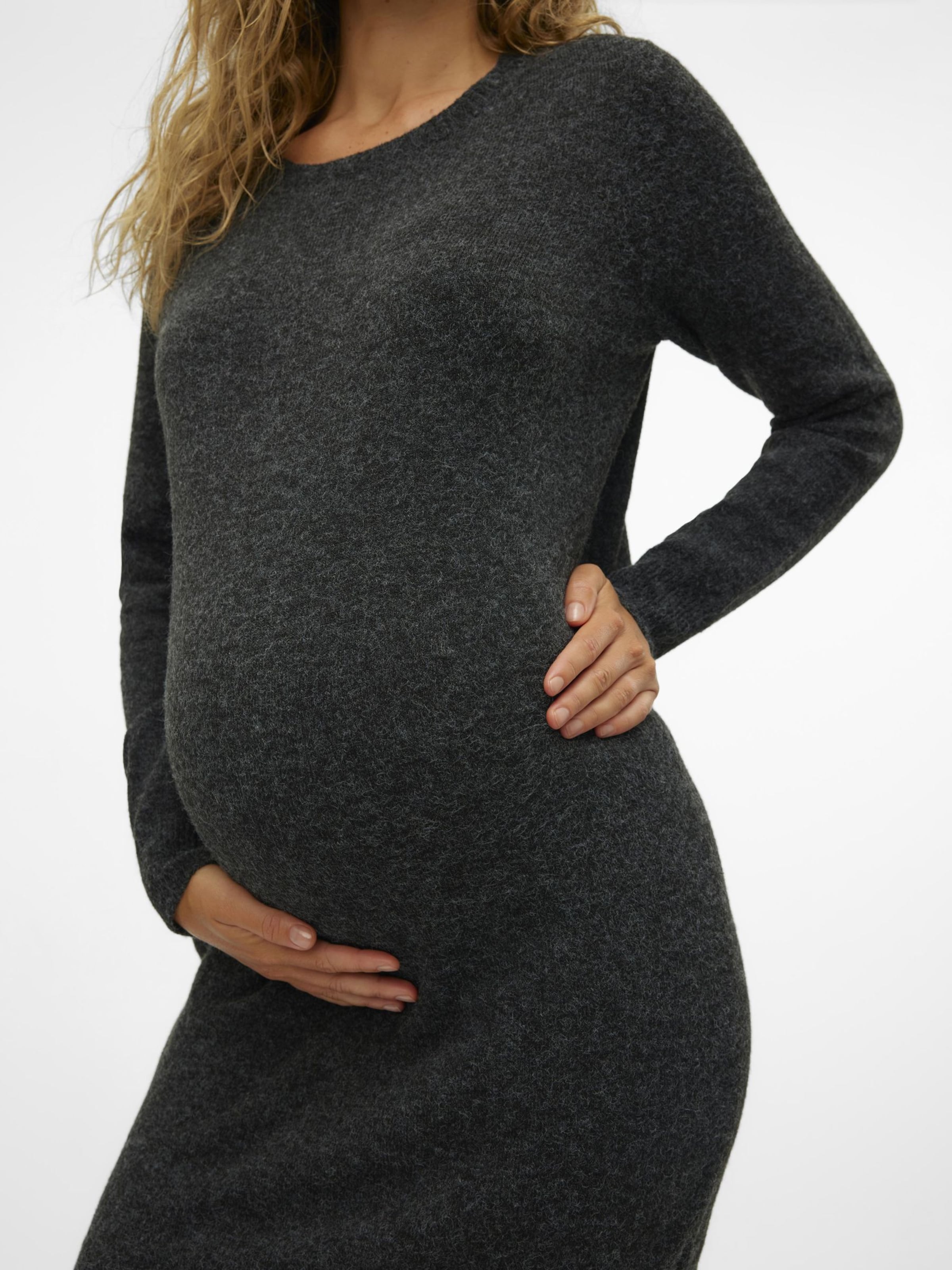 Vero Moda Maternity Pletena obleka 'VMMDoffy' črna