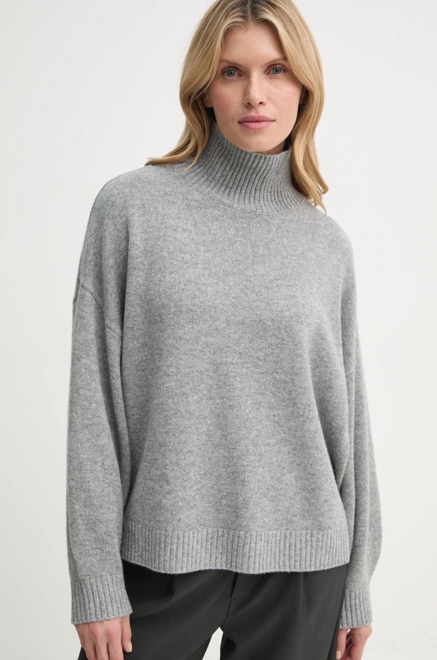 Pulover Gestuz