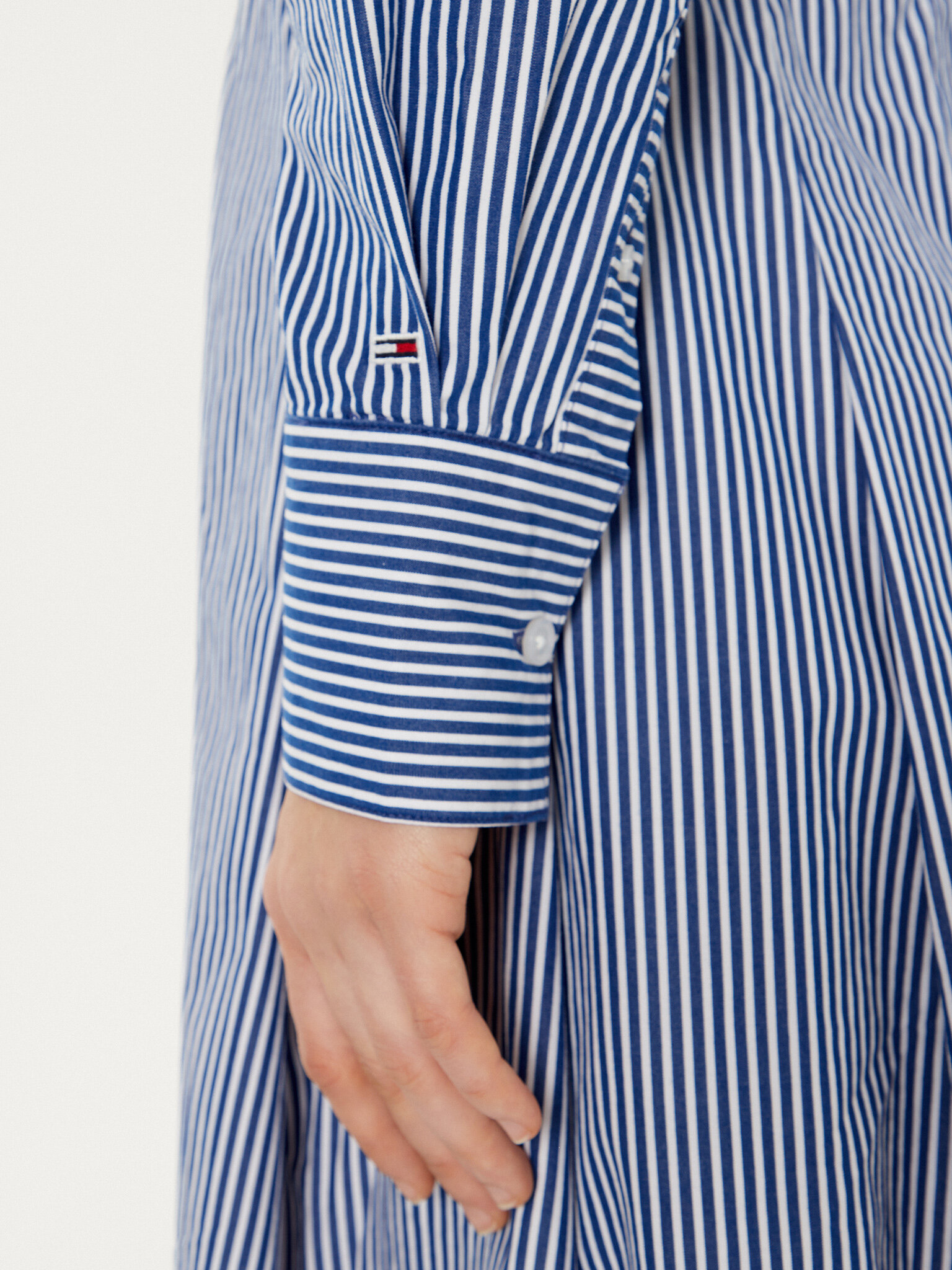 Srajčna obleka Tommy Jeans