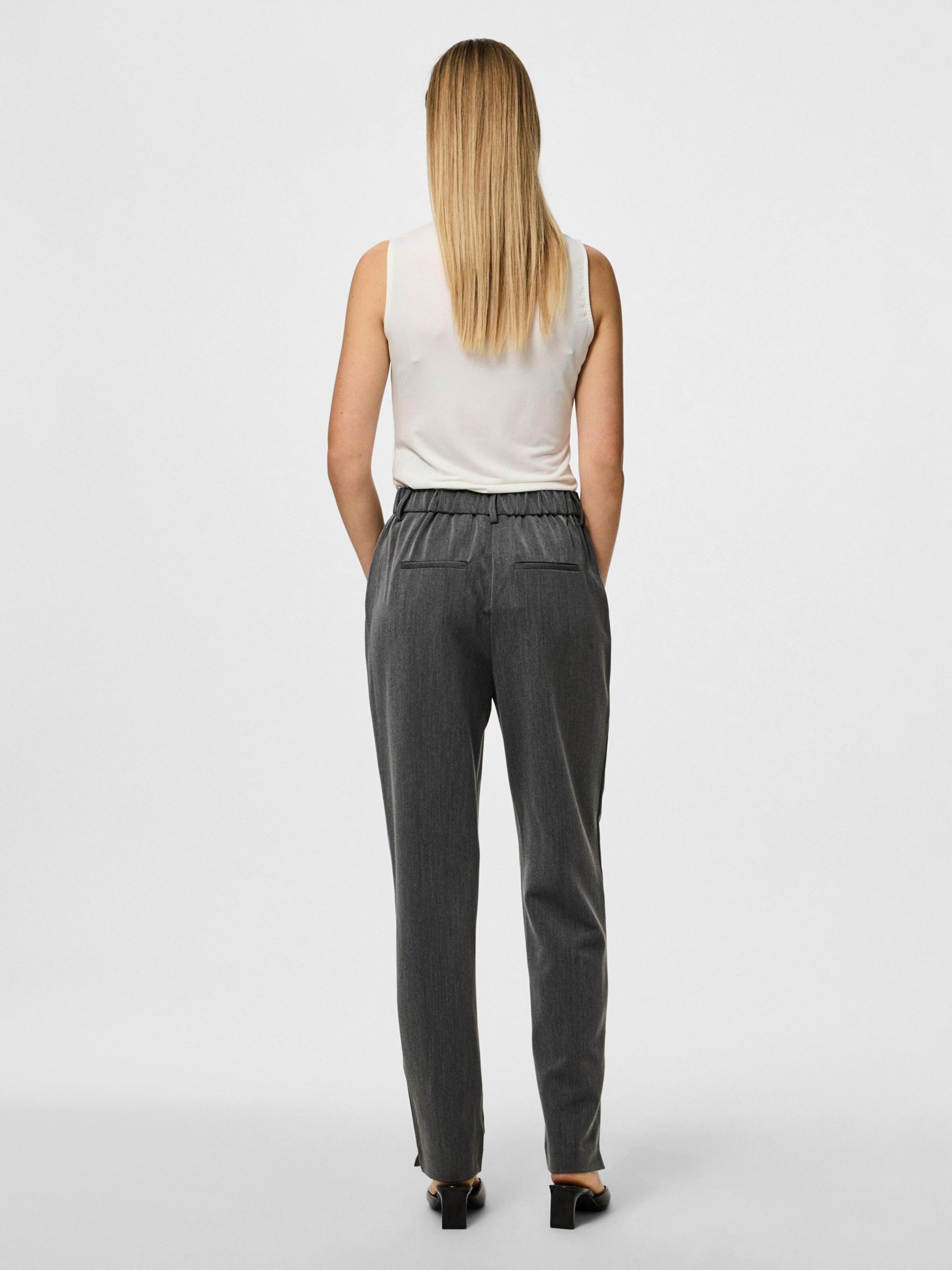 PIECES Hlače z naborki 'PCKamil' grafit