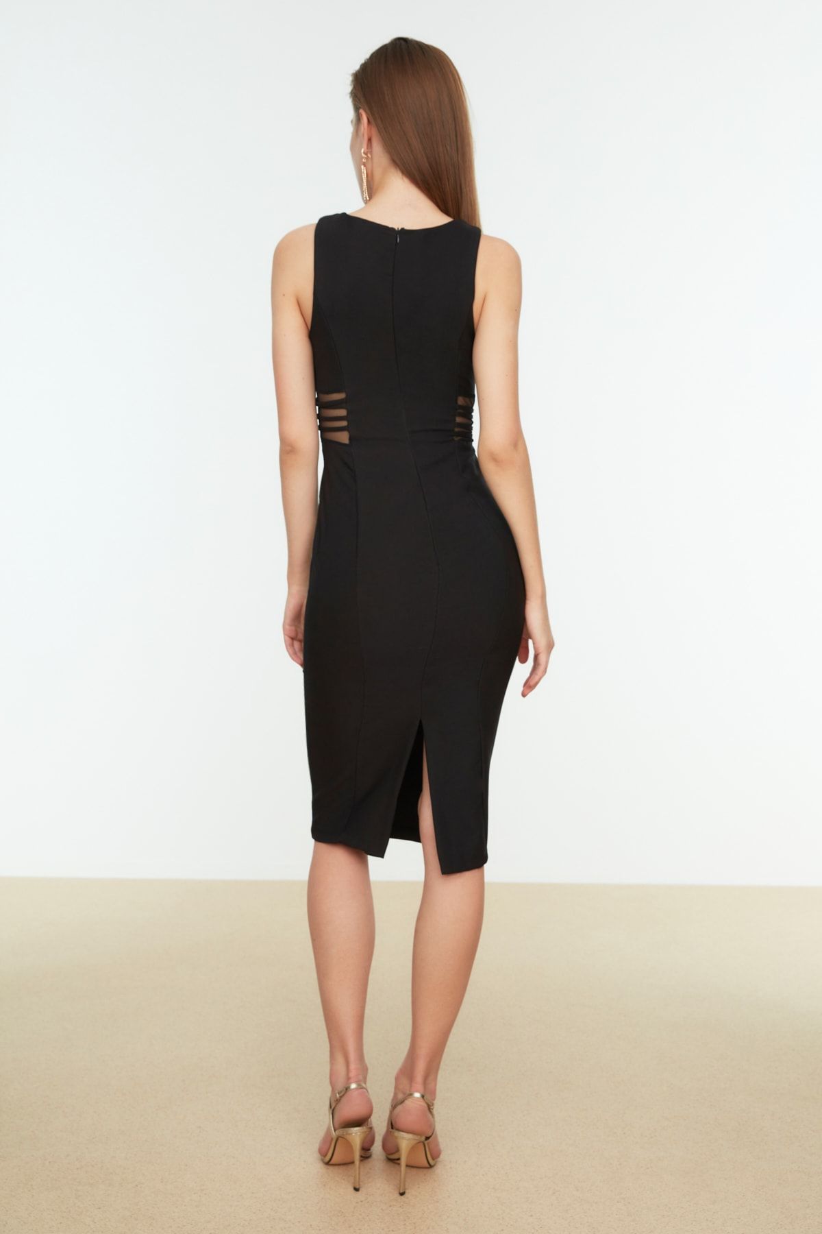 Ženska obleka Trendyol Midi