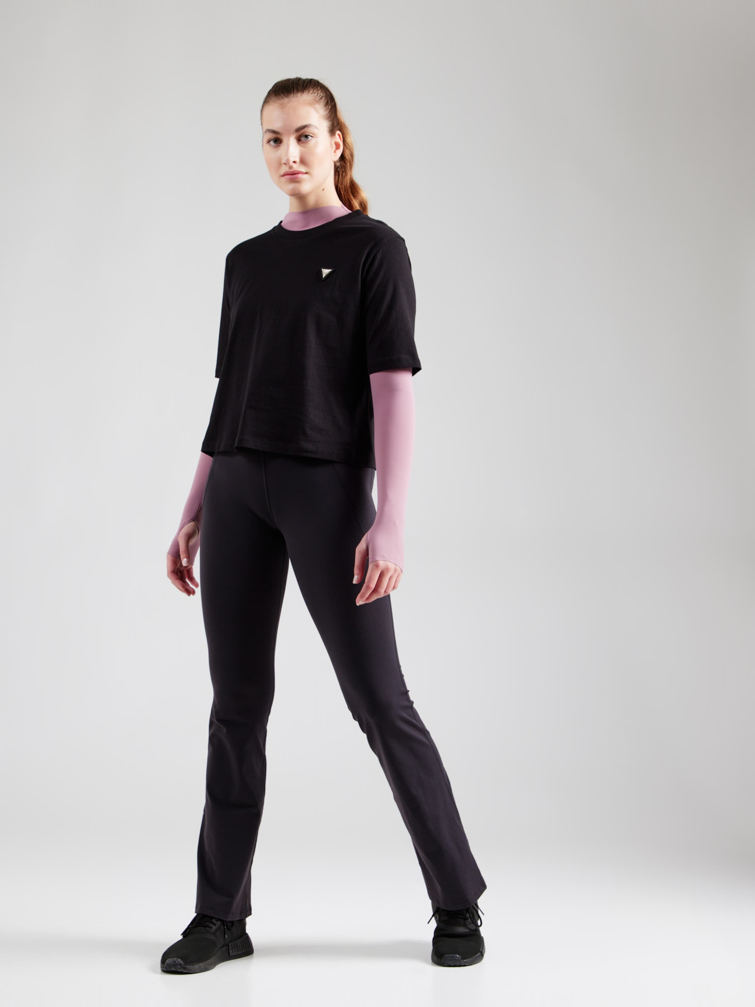 GUESS Funkcionalna majica 'COLETTE' črna / bela