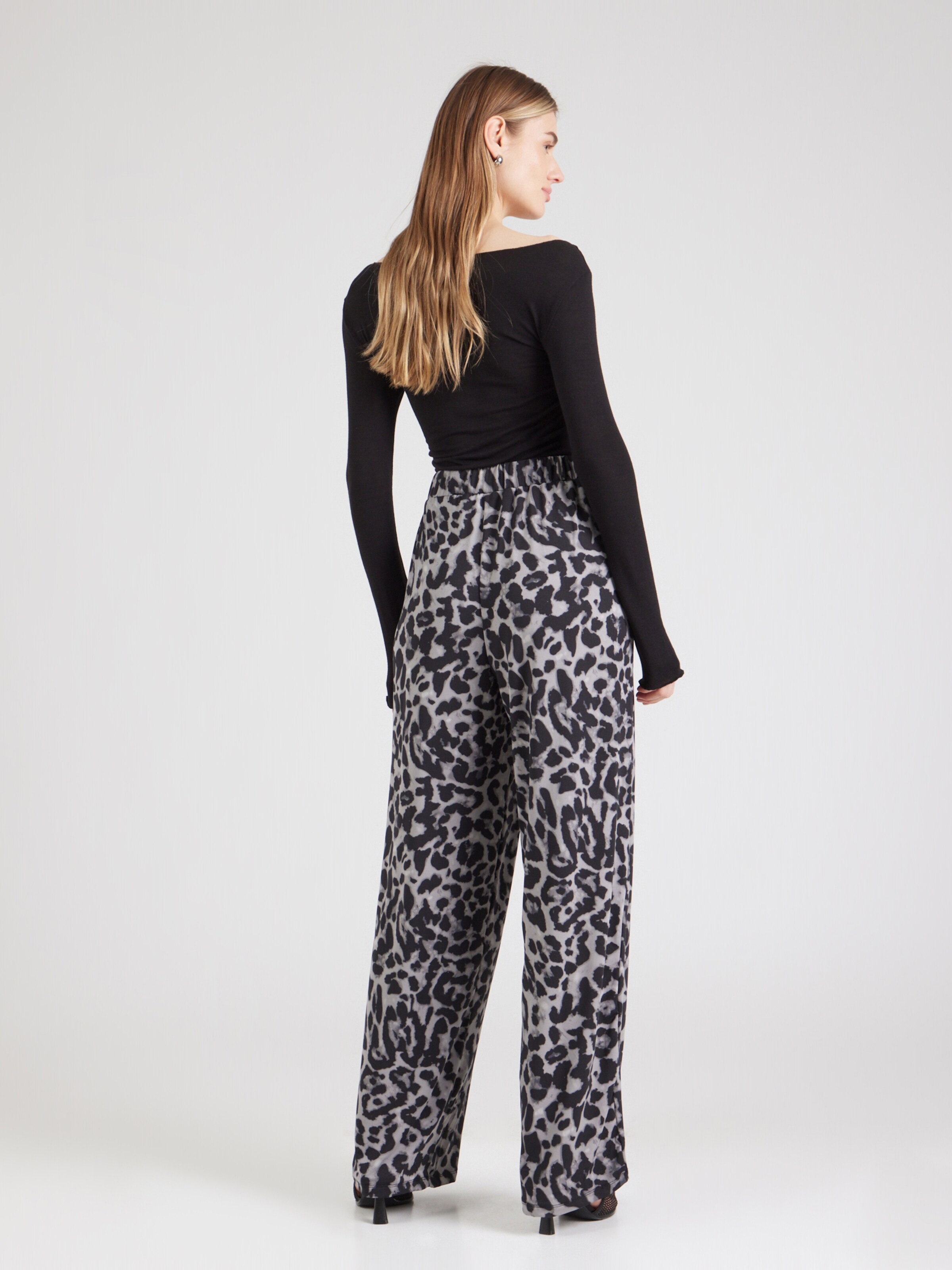 VILA Hlače 'VILeoa' siva / bazaltno siva / črna