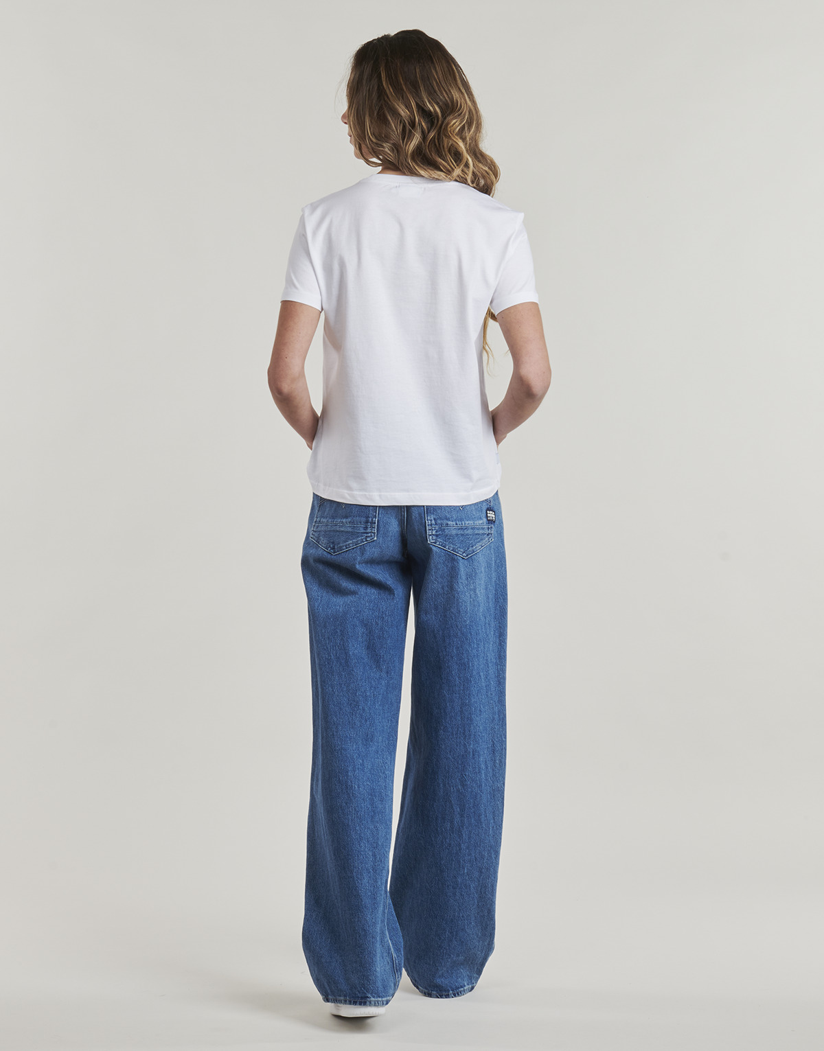 Desigual Majice s kratkimi rokavi MISURI Desigual