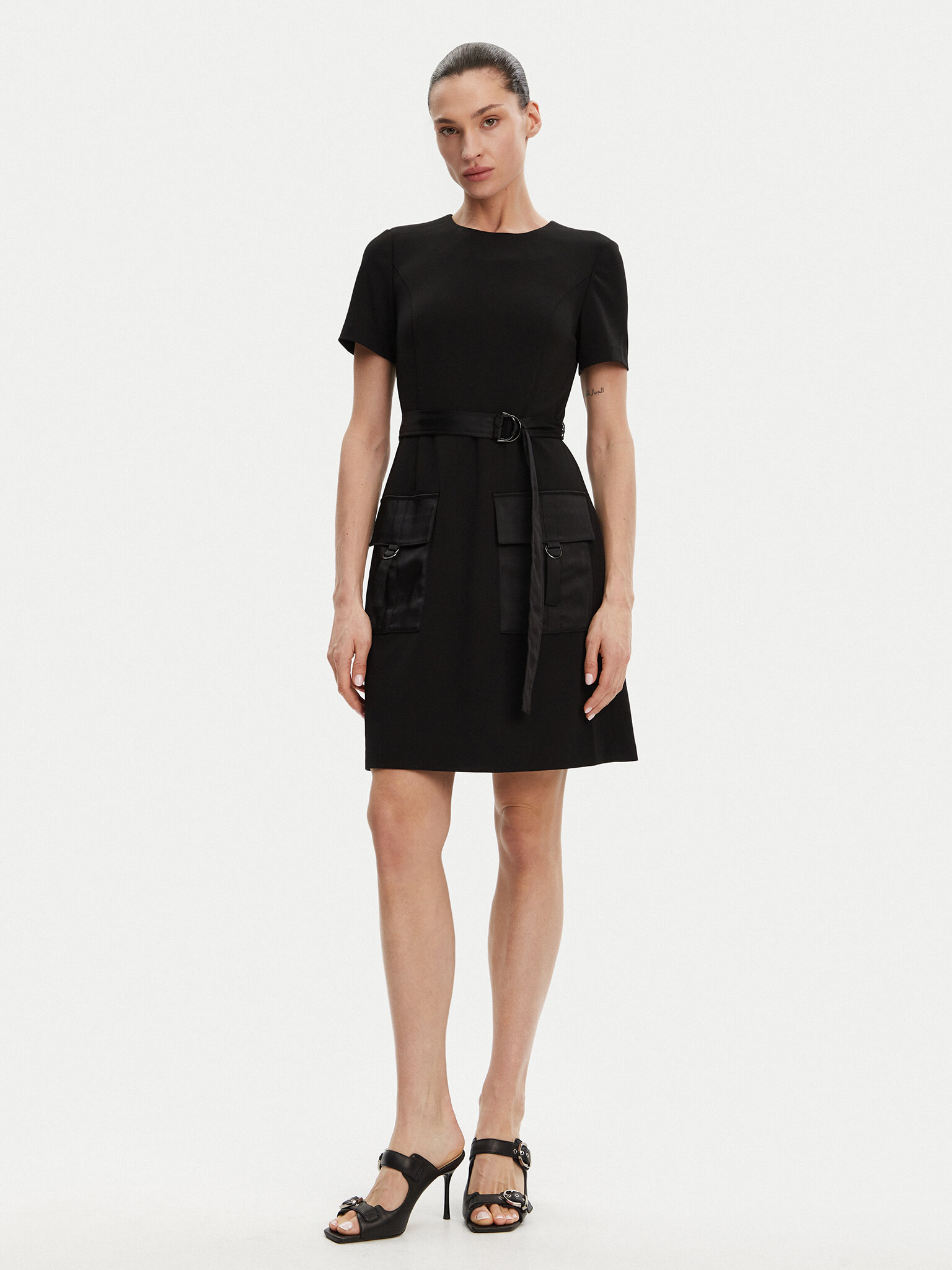 Vsakodnevna obleka DKNY