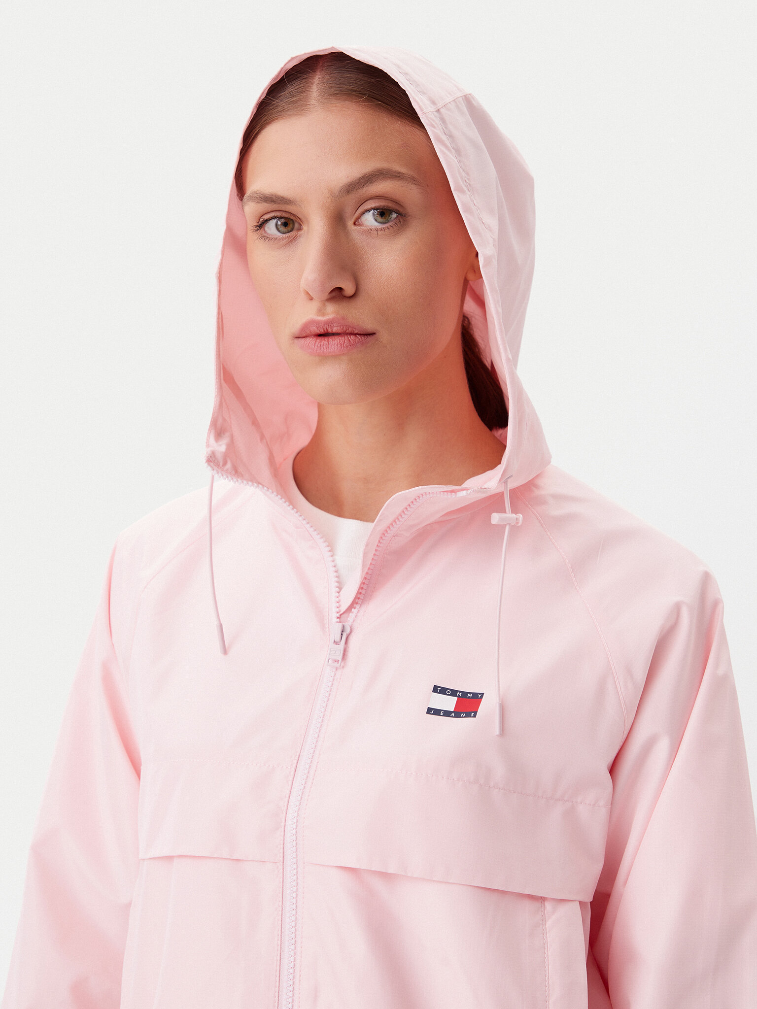 Vetrovka Tommy Jeans