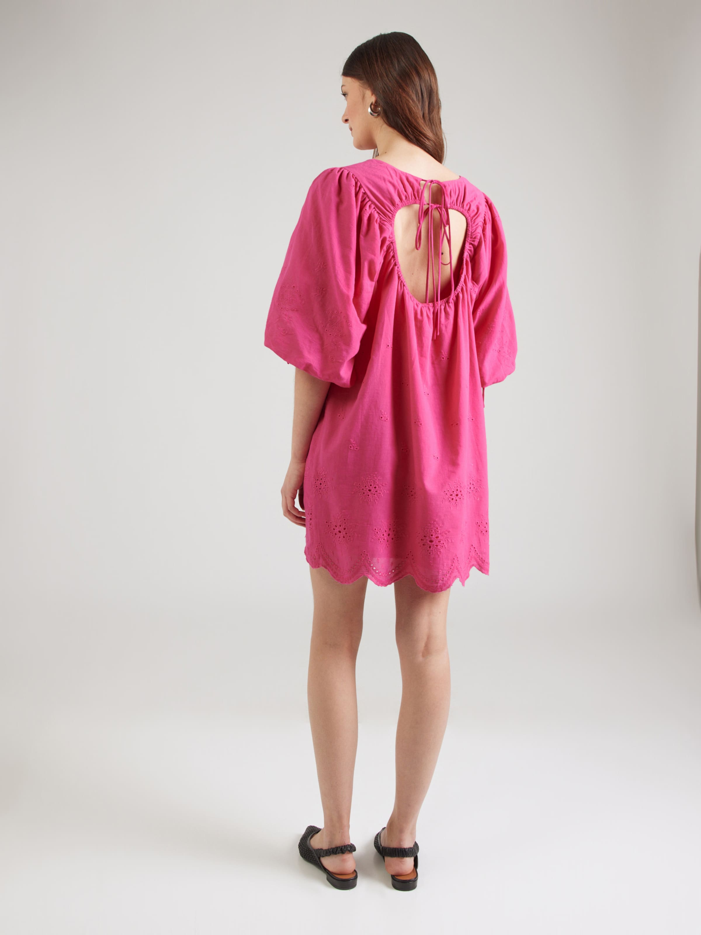 Harper & Yve Obleka roza