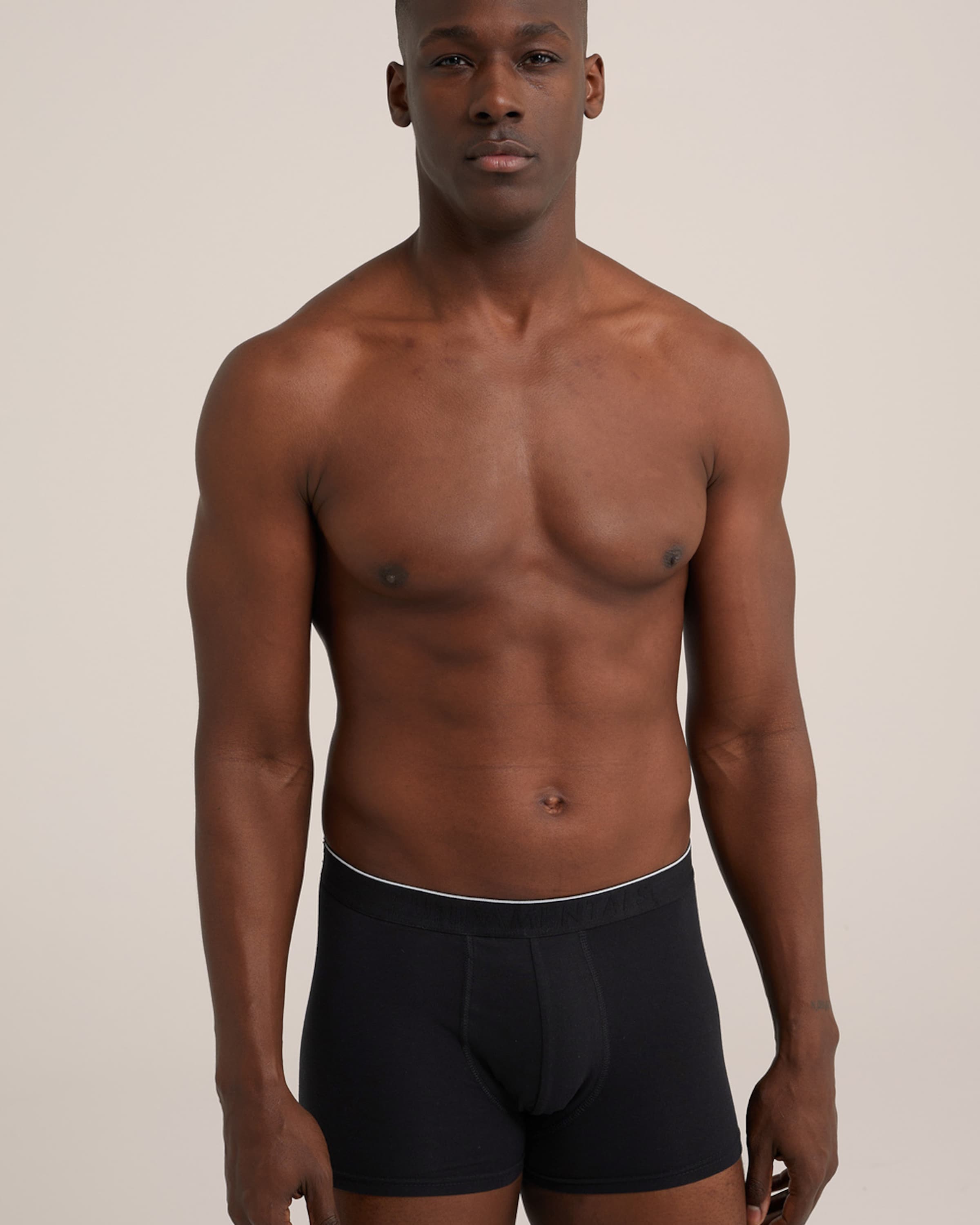 WE Fashion Boksarice črna