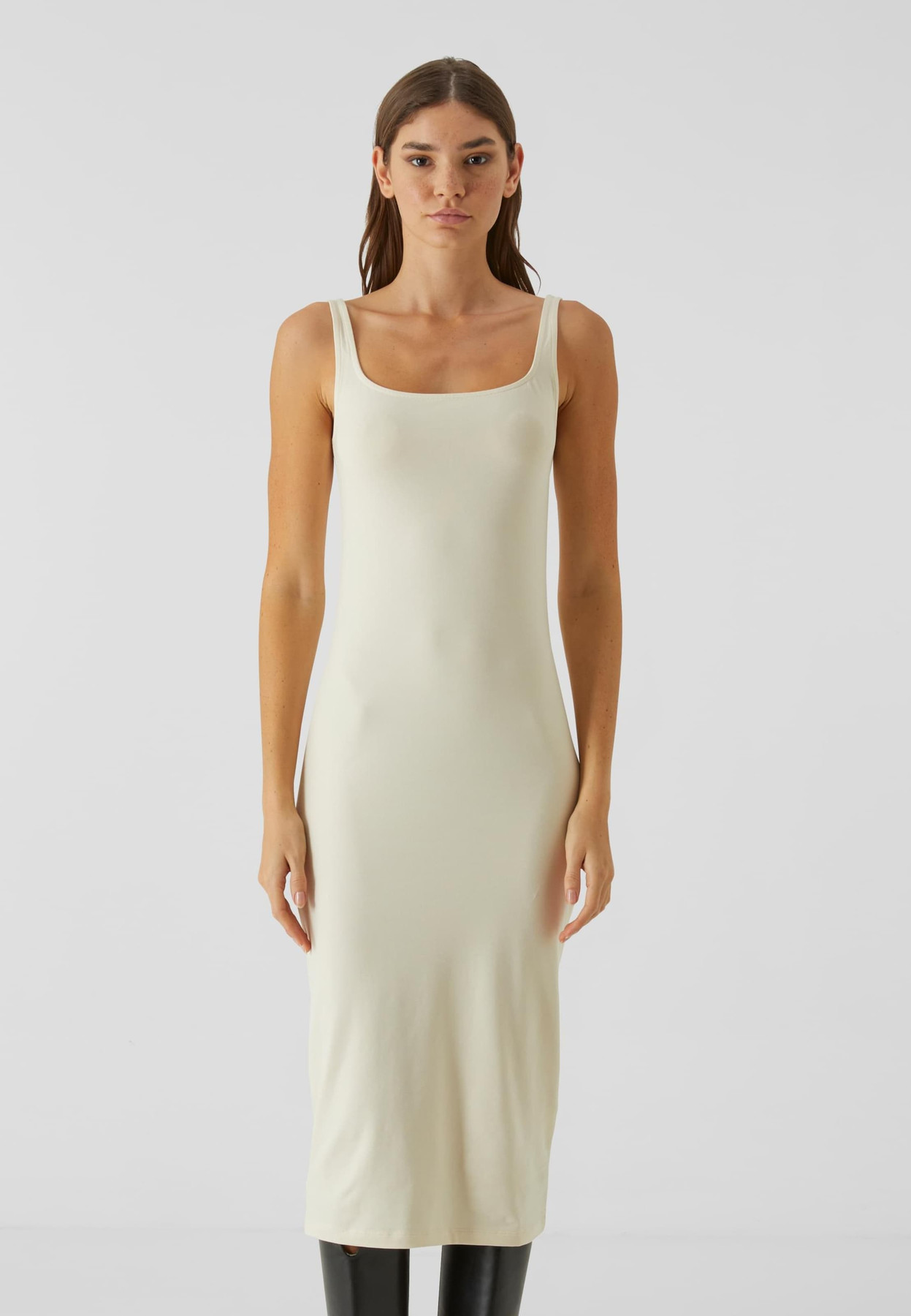 Urban Classics Obleka kremna