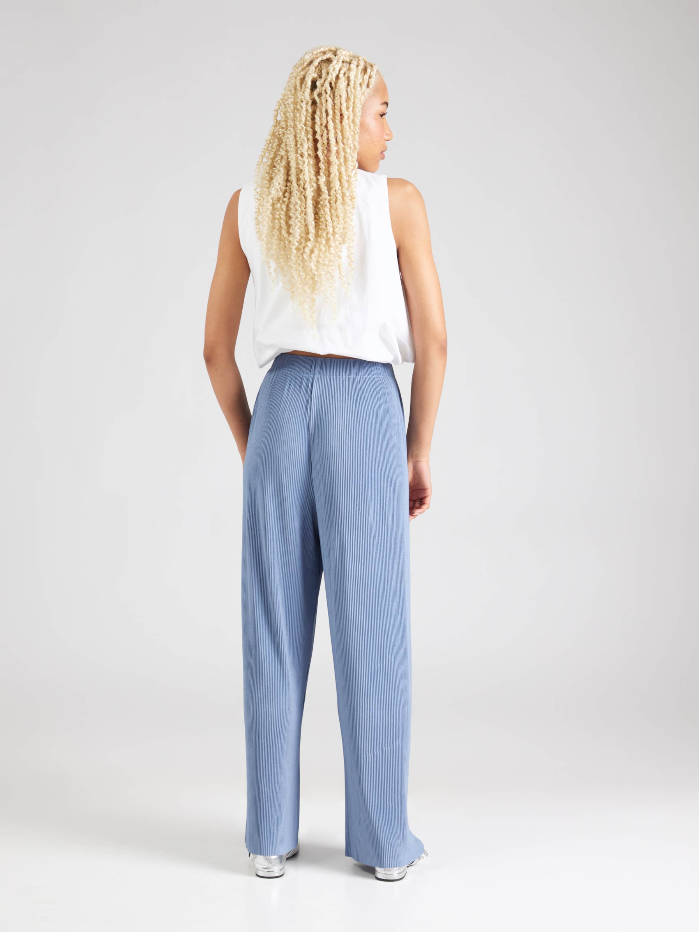 studioselect Hlače 'Celina' svetlo modra