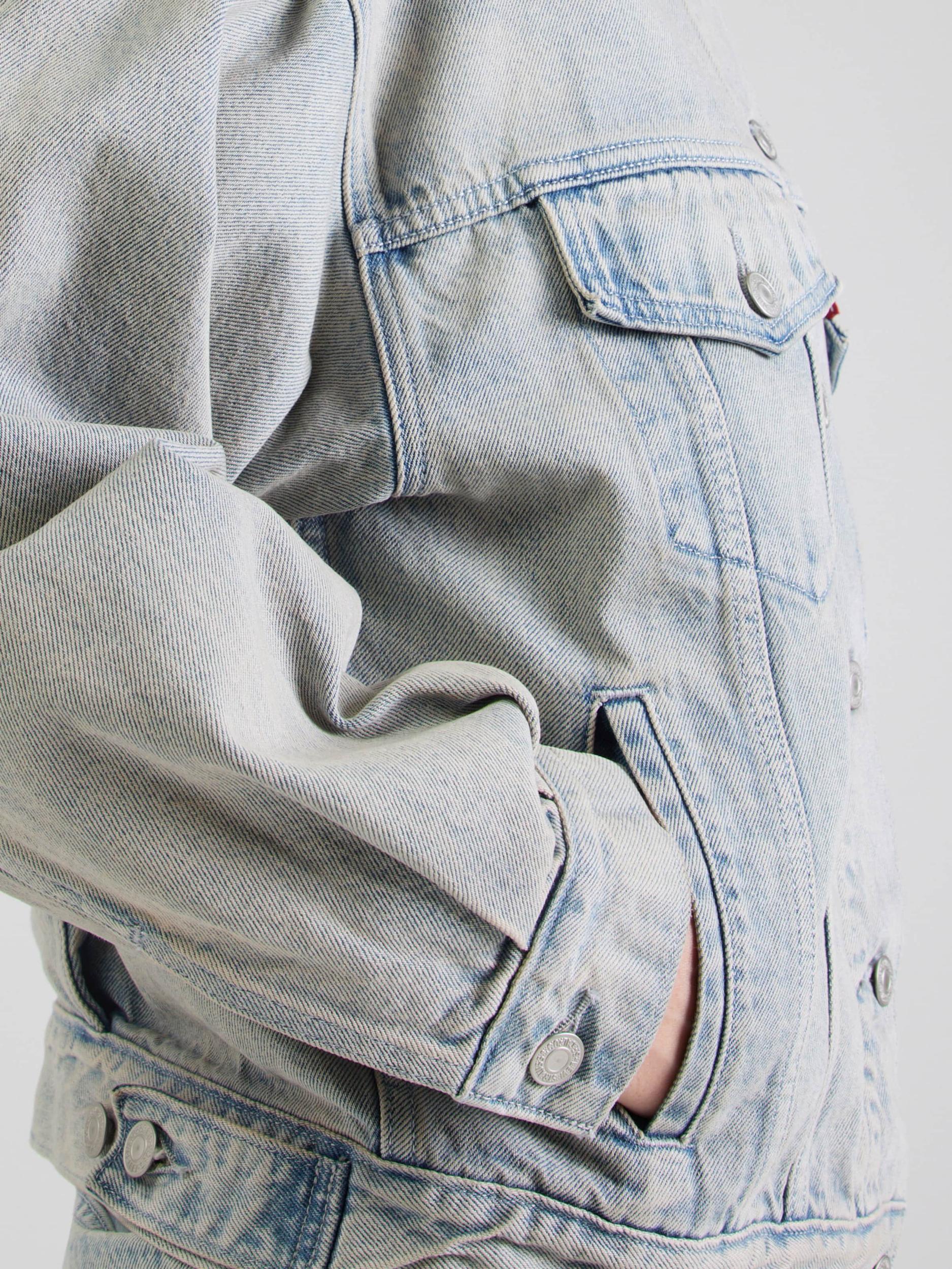 LEVI'S  Prehodna jakna '90's Trucker Jacket' svetlo modra