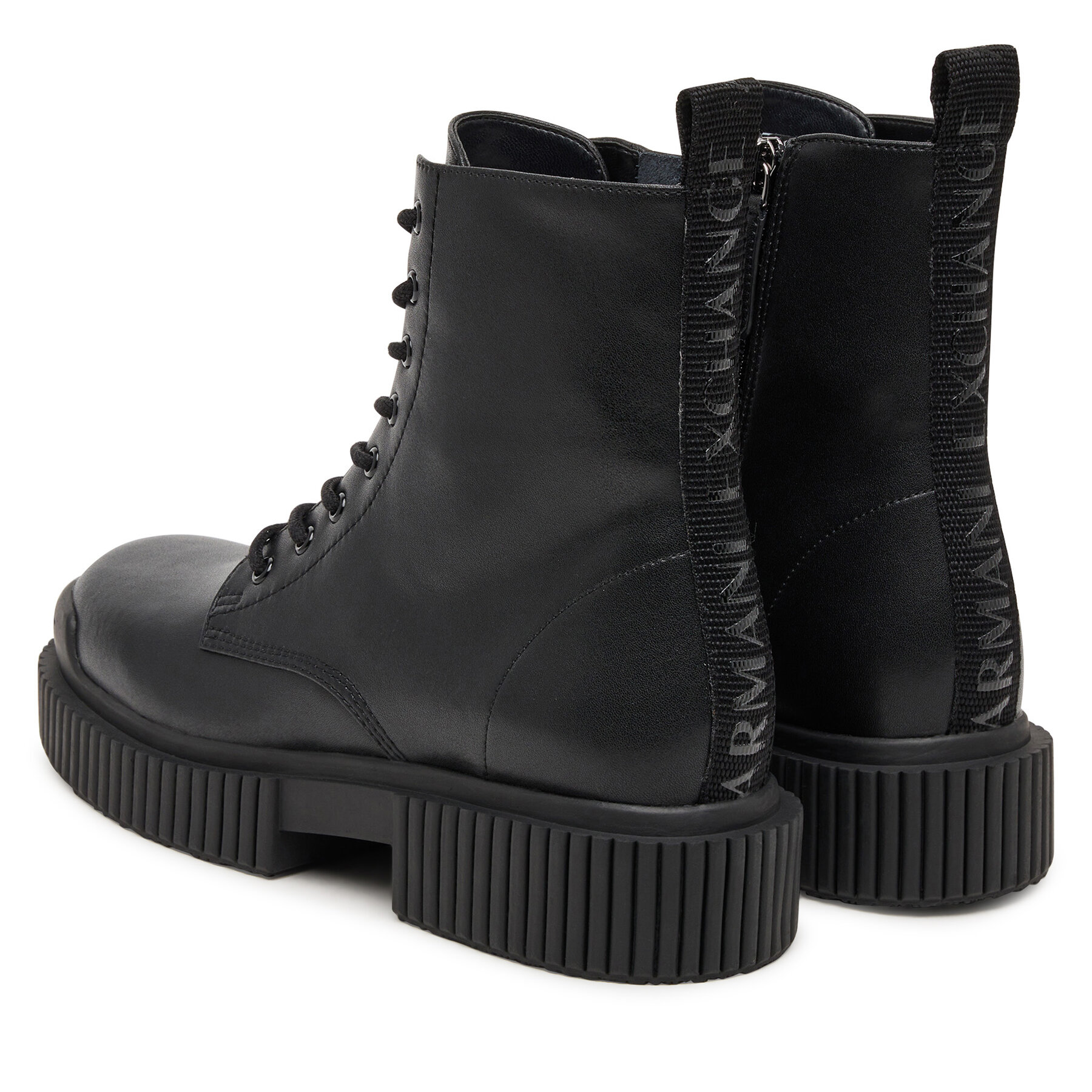 Gležnjarji Armani Exchange