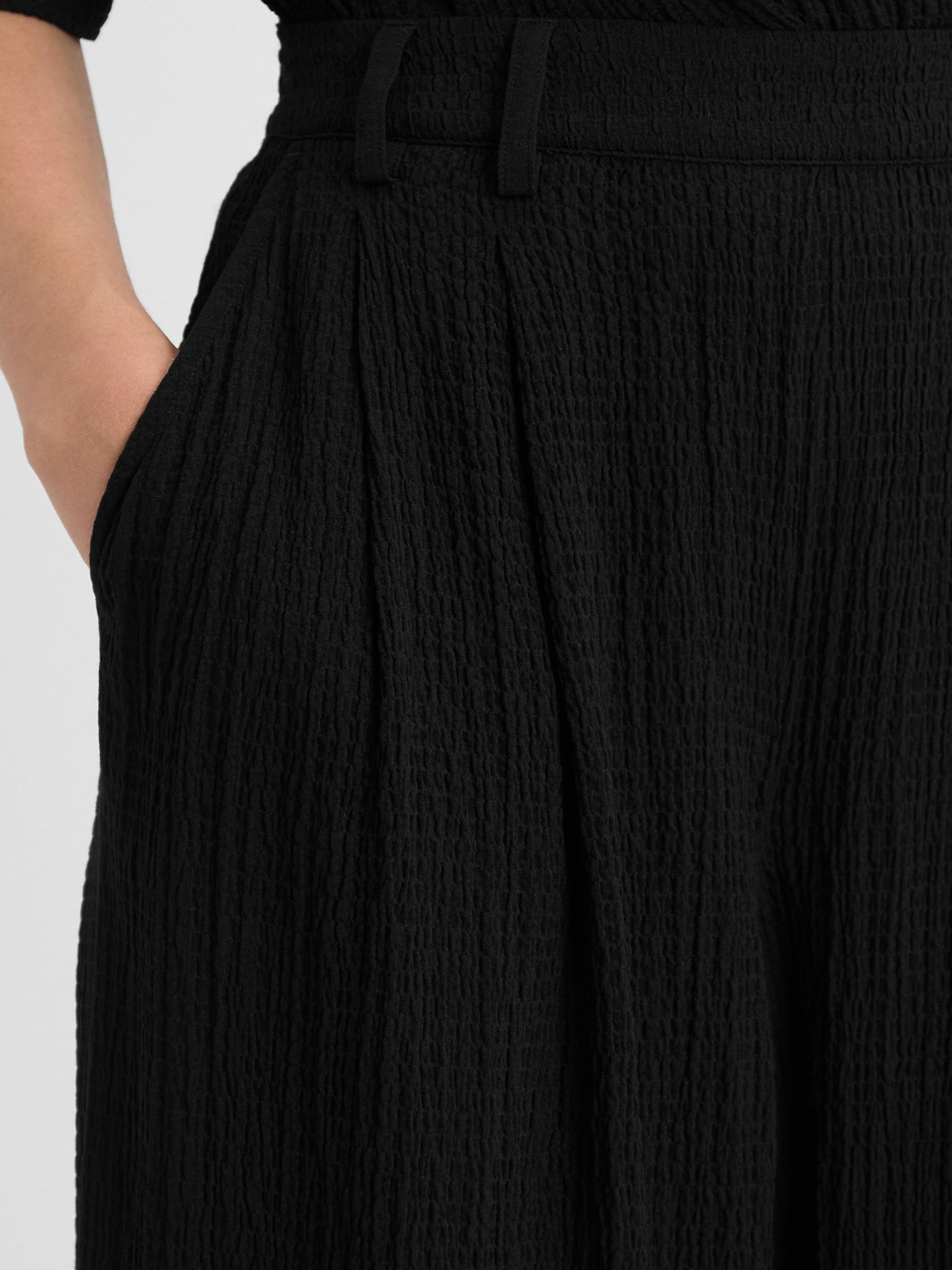 Guido Maria Kretschmer Women Hlače na rob 'Elna' črna