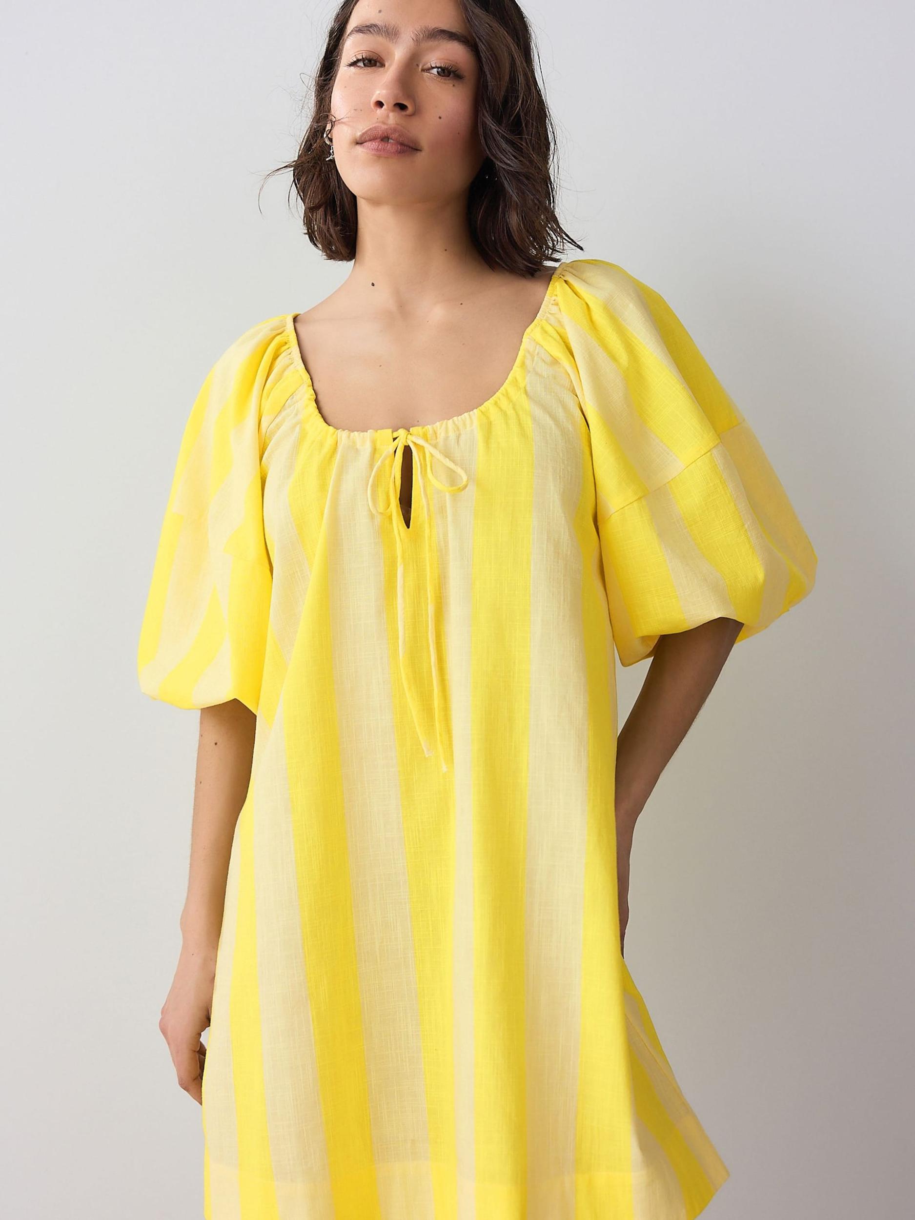 Next Poletna obleka rumena / svetlo rumena