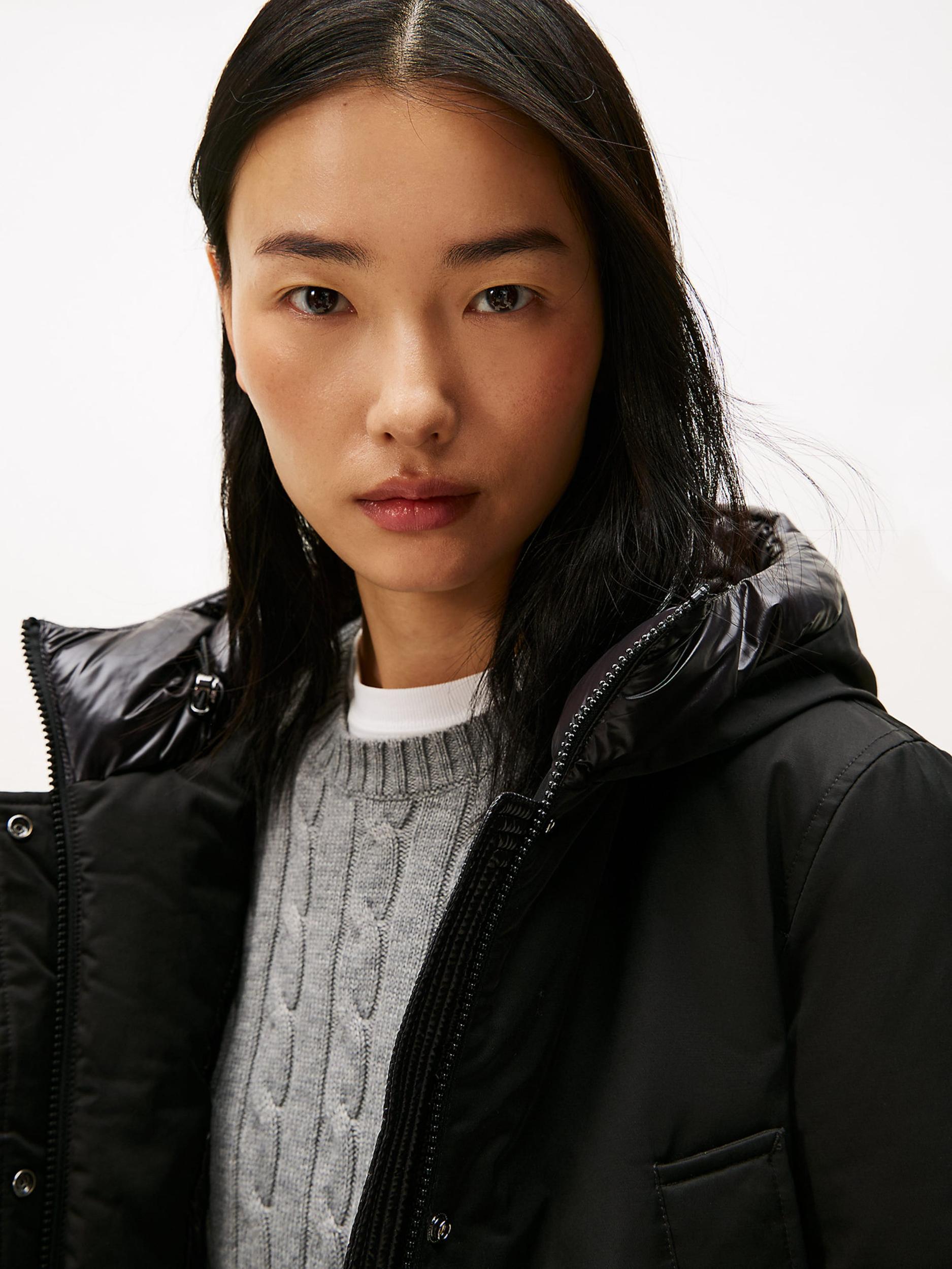 TOMMY HILFIGER Zimska jakna črna