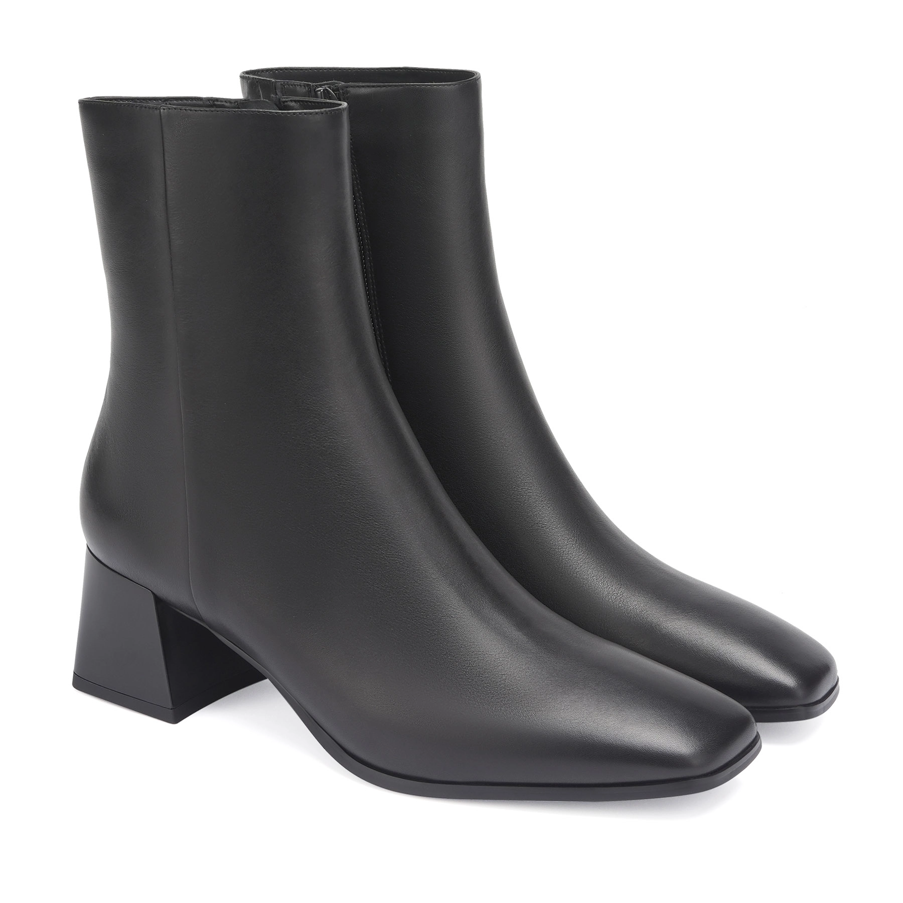 POTAMY Ankle boots
