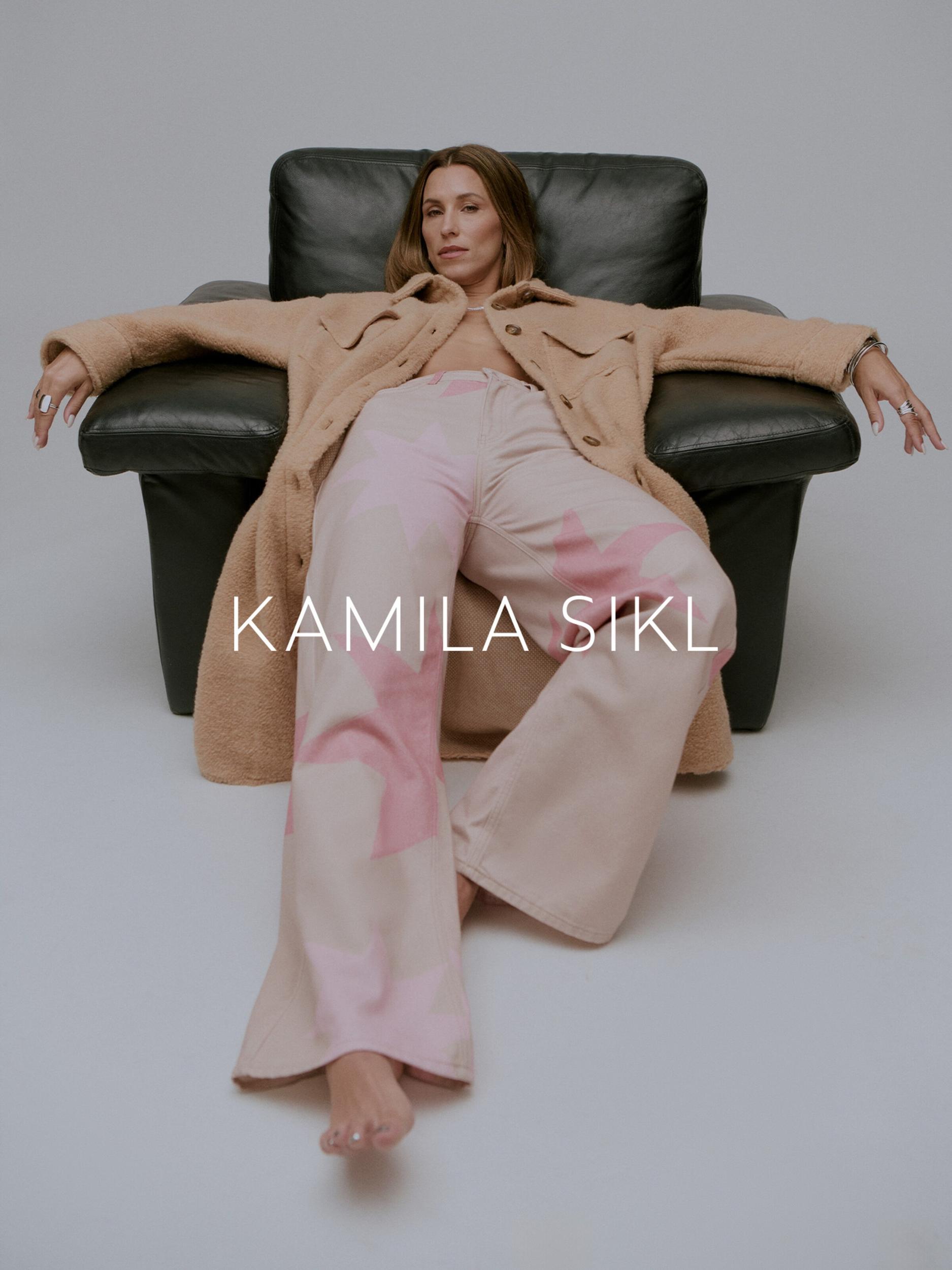 Kamila Šikl Majica roza