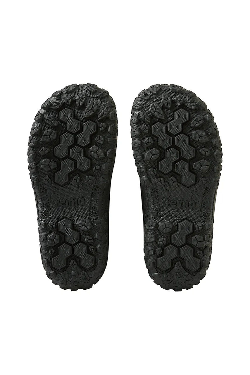 Zimska obutev Reima Muhvari