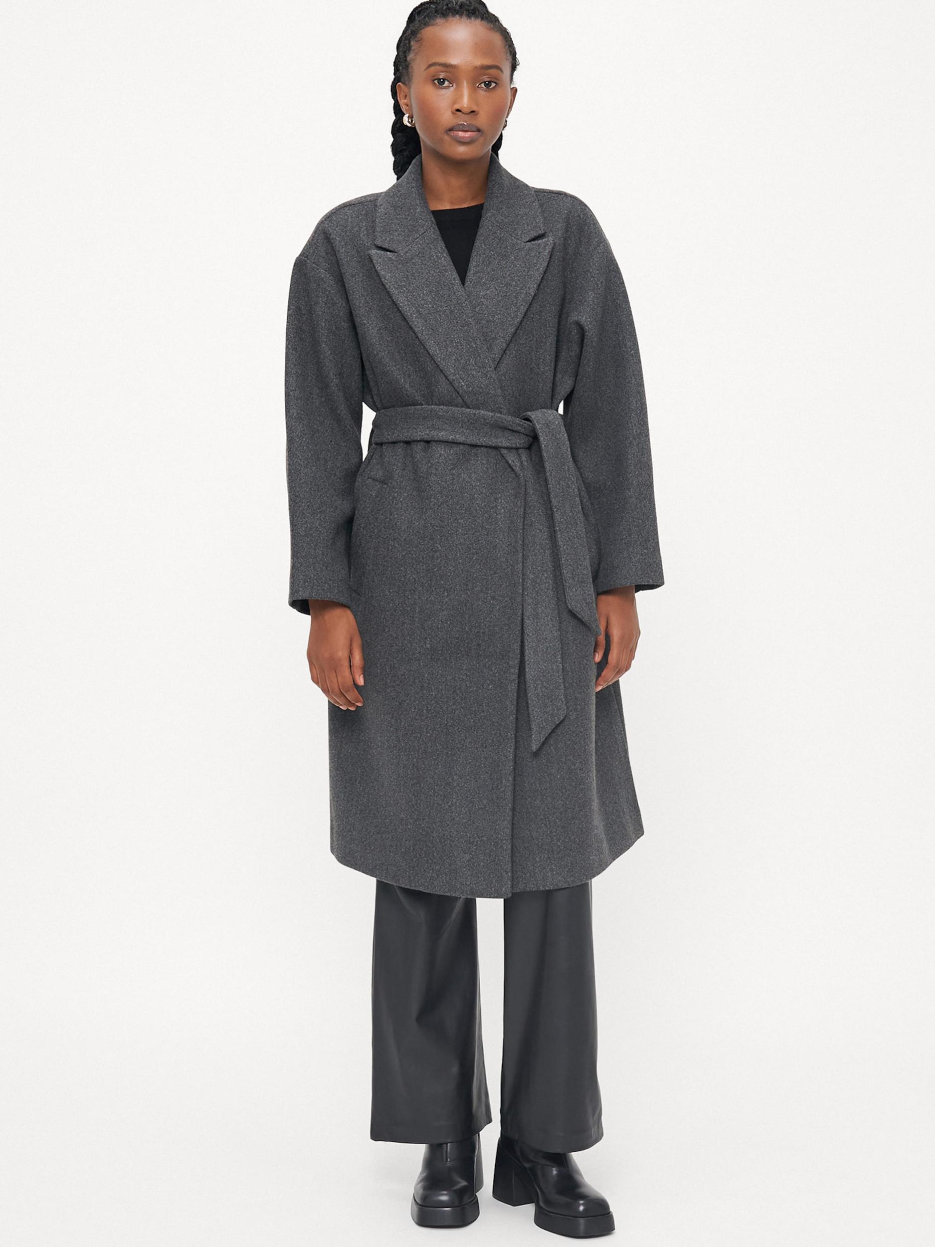 Vero Moda Petite Prehoden plašč 'VMFORTUNE' pegasto siva