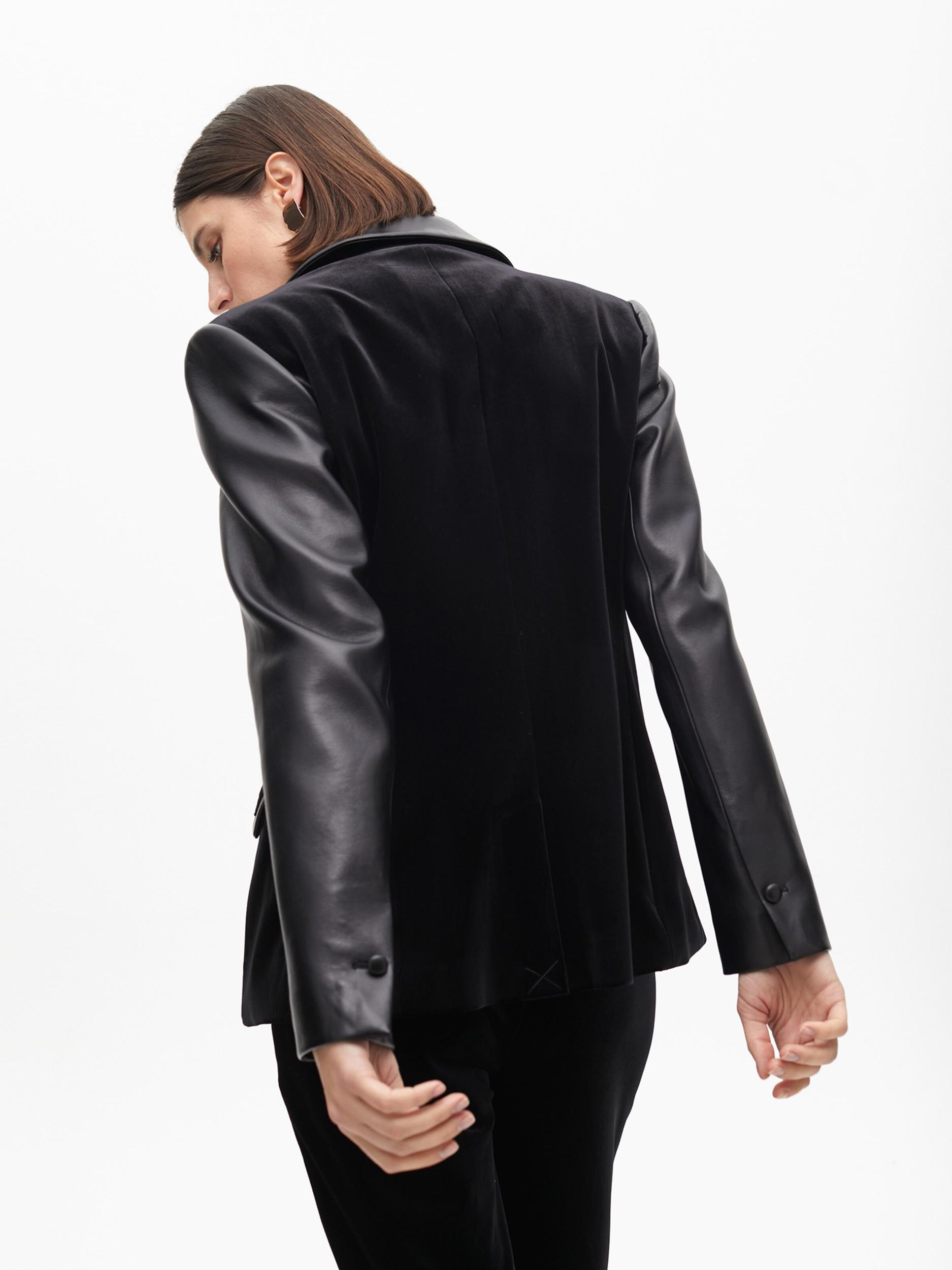 Lola Casademunt Blazer črna