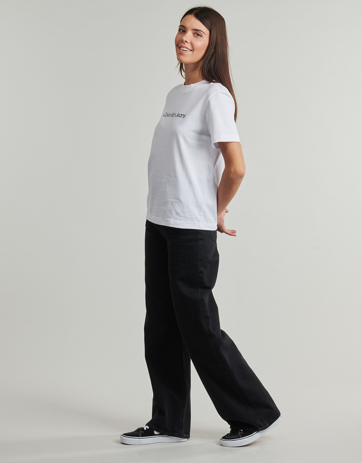 Calvin Klein Jeans Majice s kratkimi rokavi A- INST. LOGO CLASSIC TEE SS Calvin Klein Jeans