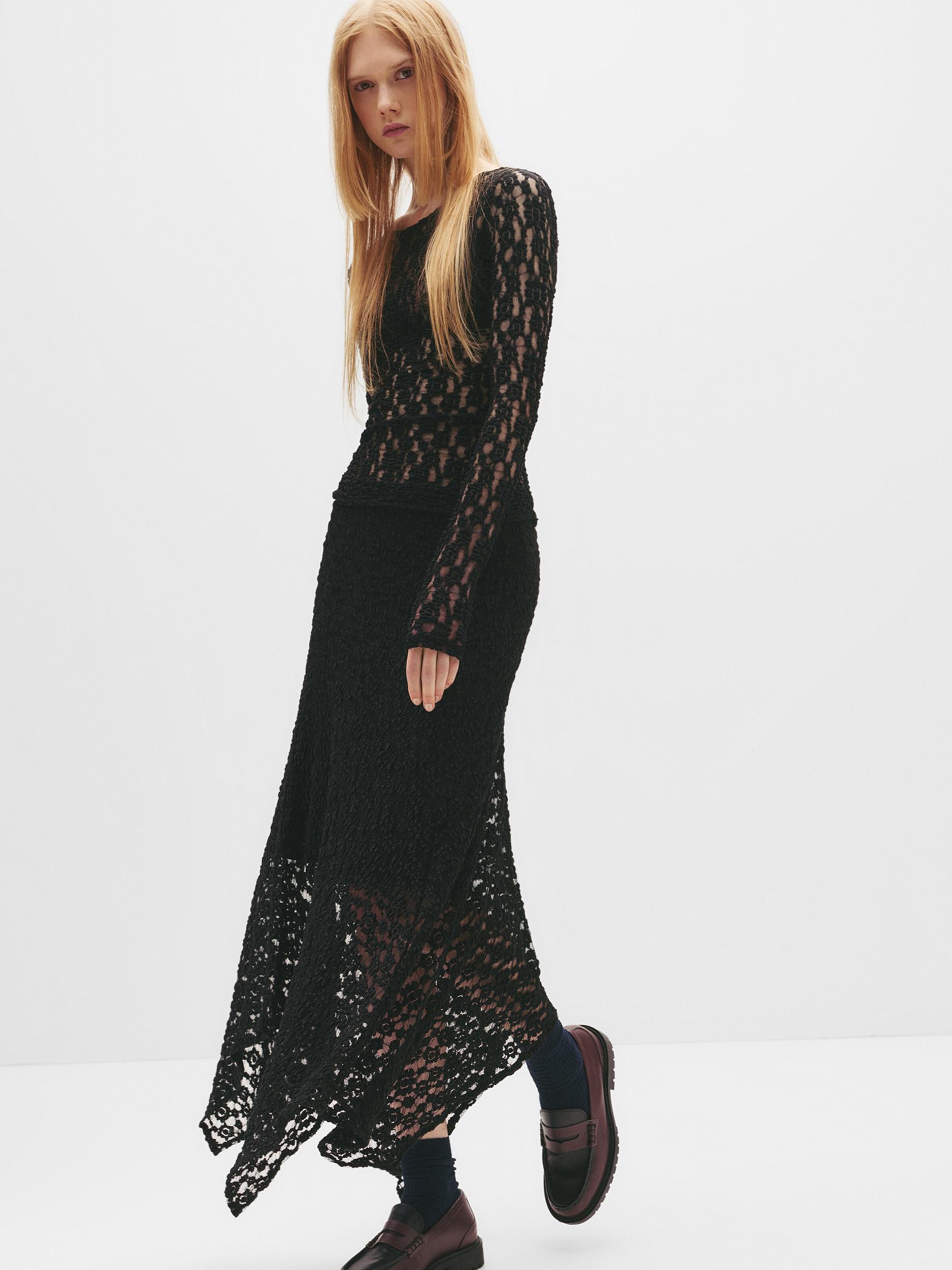 Pull&Bear Krilo črna