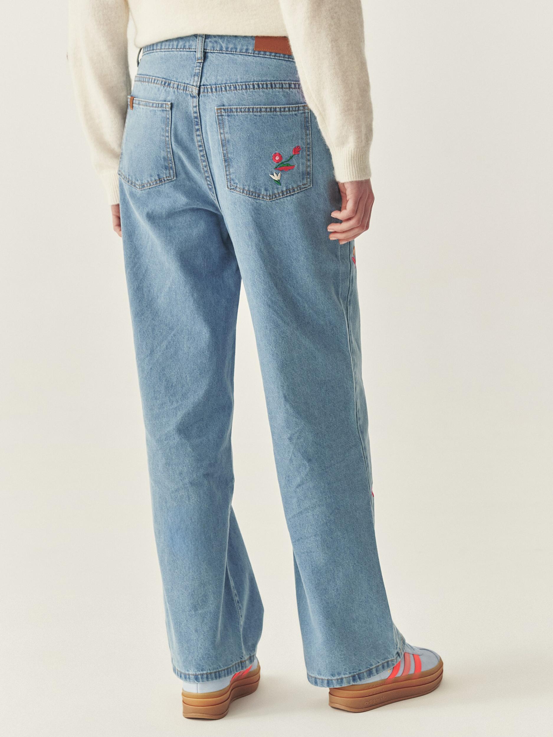 TATUUM Kavbojke moder denim