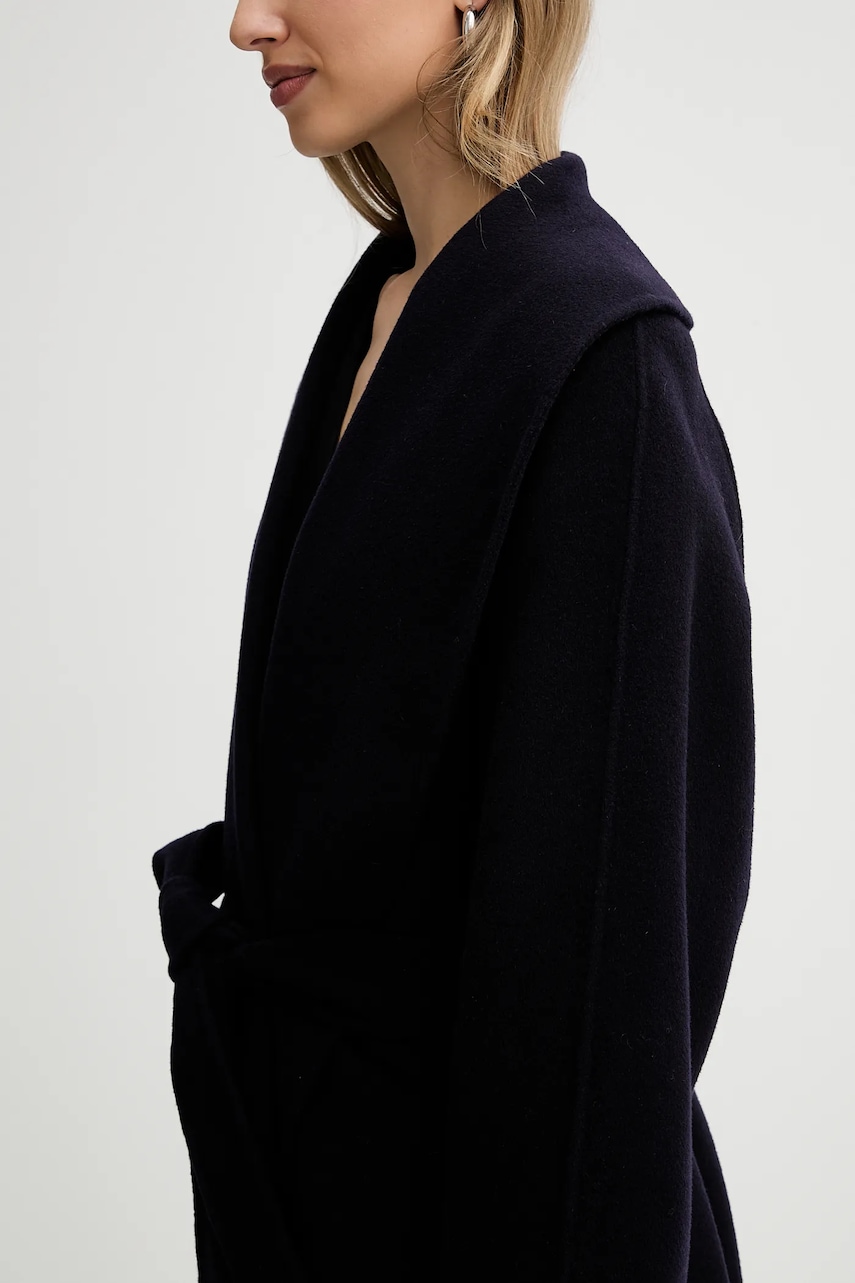 Volnen plašč Liviana Conti