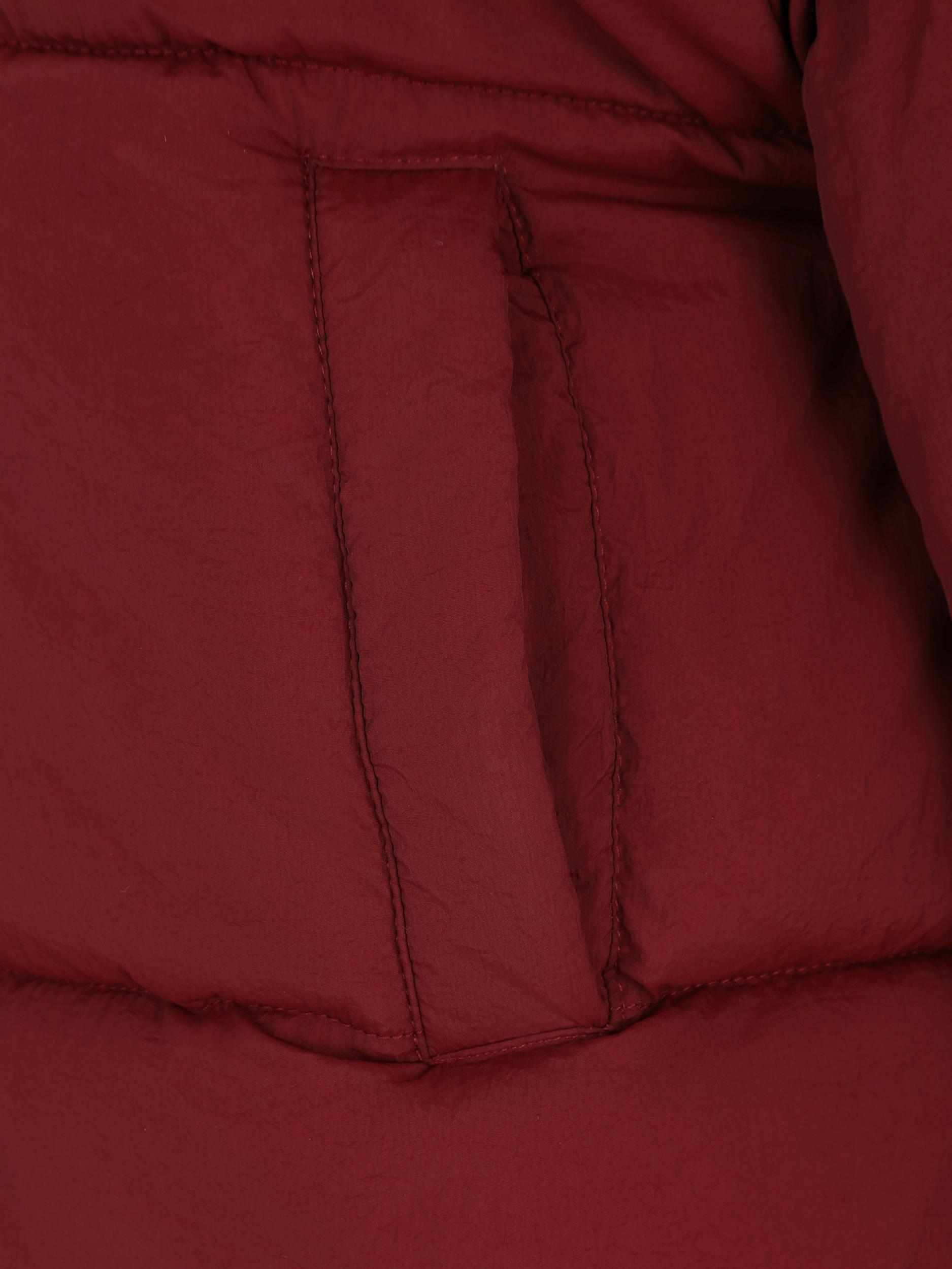 Only Petite Zimska jakna 'ONLELLIE' vinsko rdeča