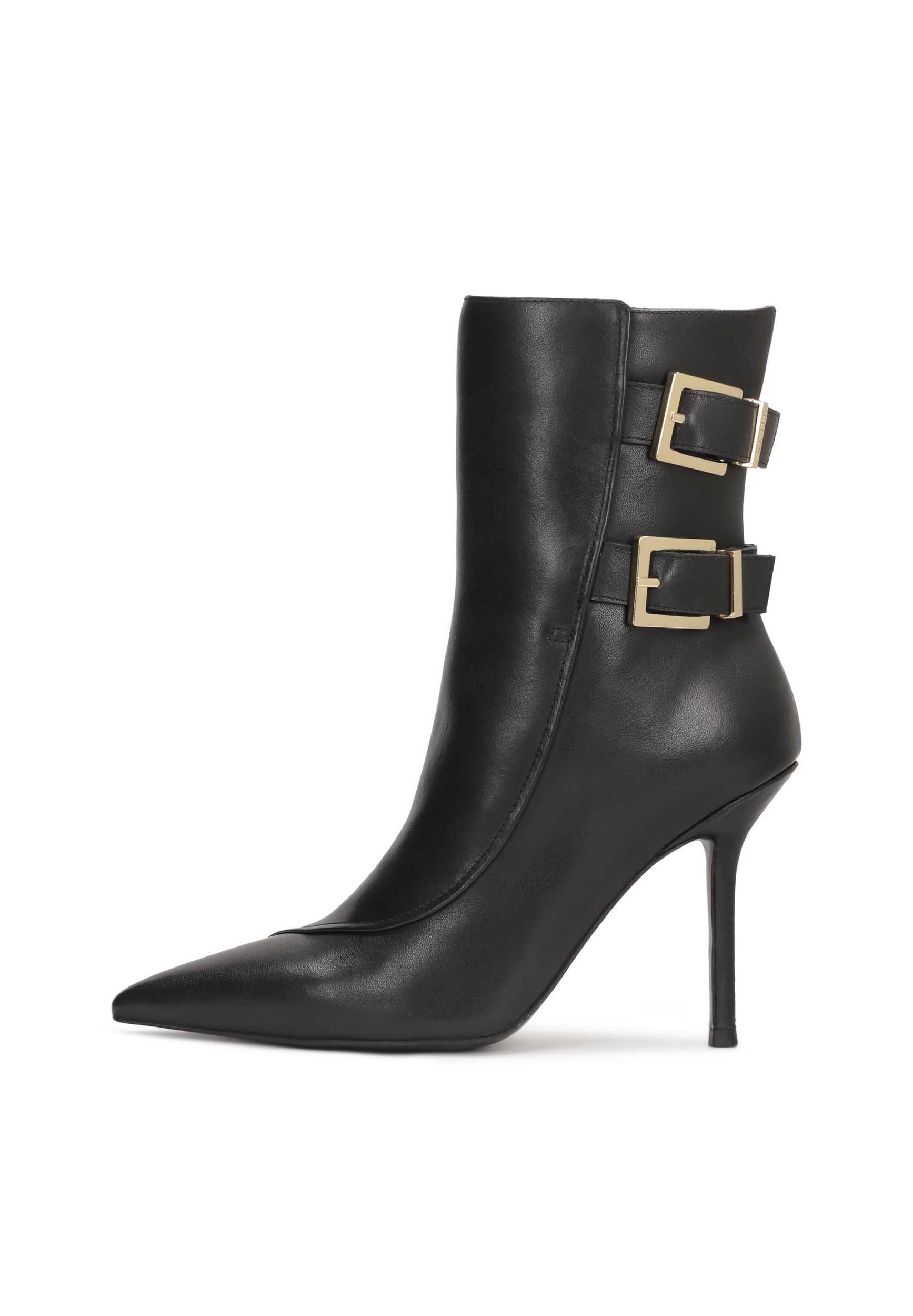 Kazar Gležnarji črna